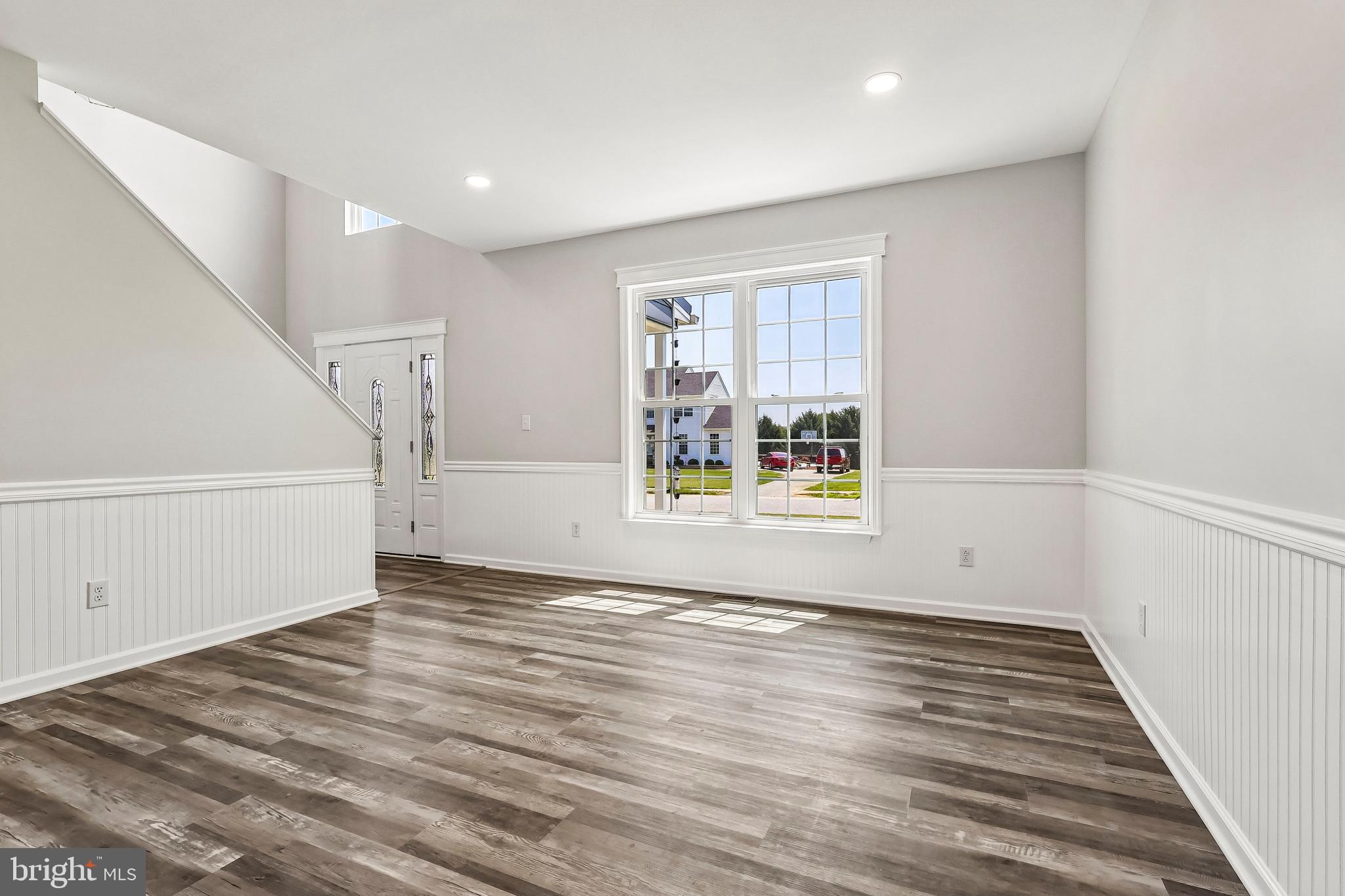 BARBS FARM - Residential