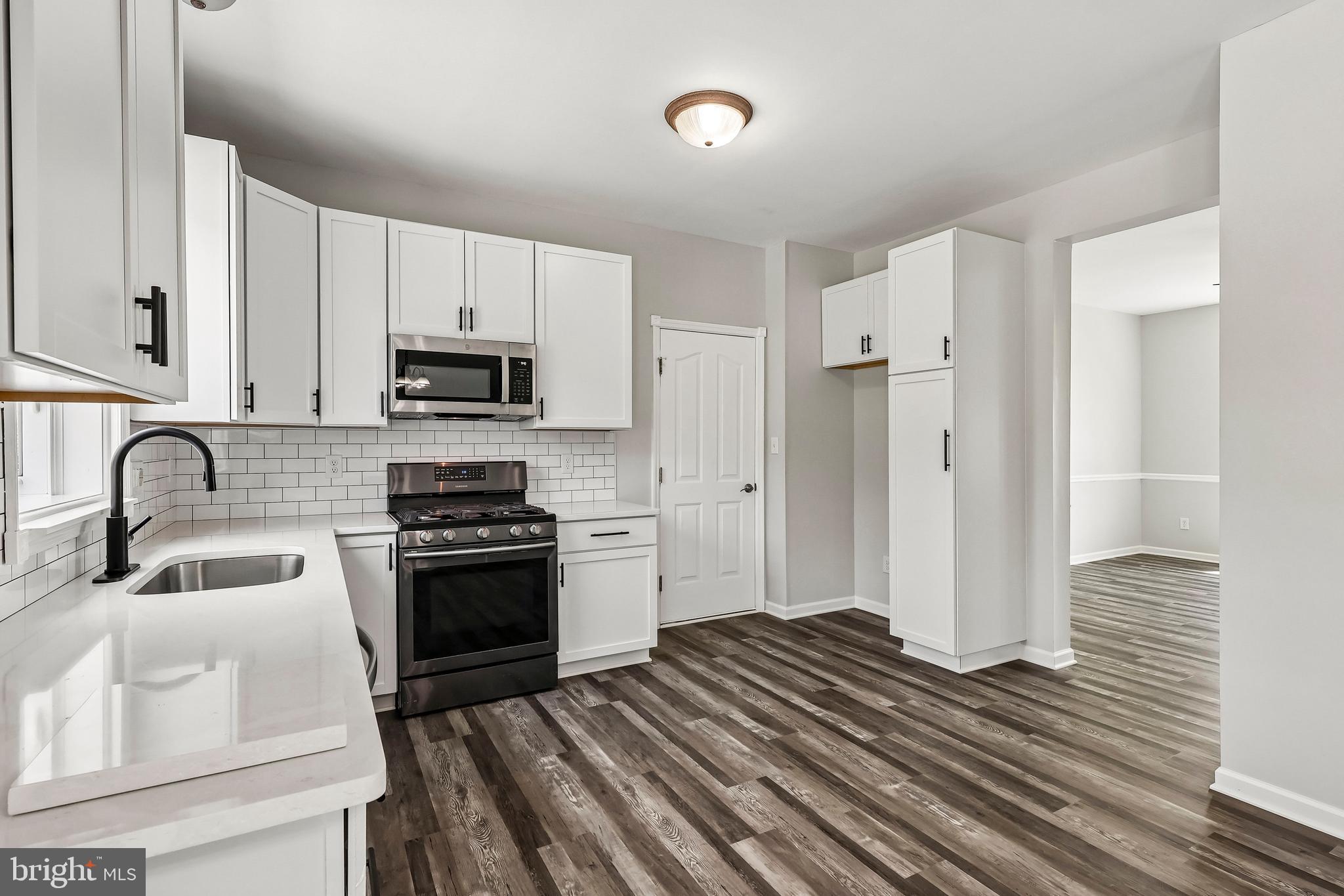 BARBS FARM - Residential