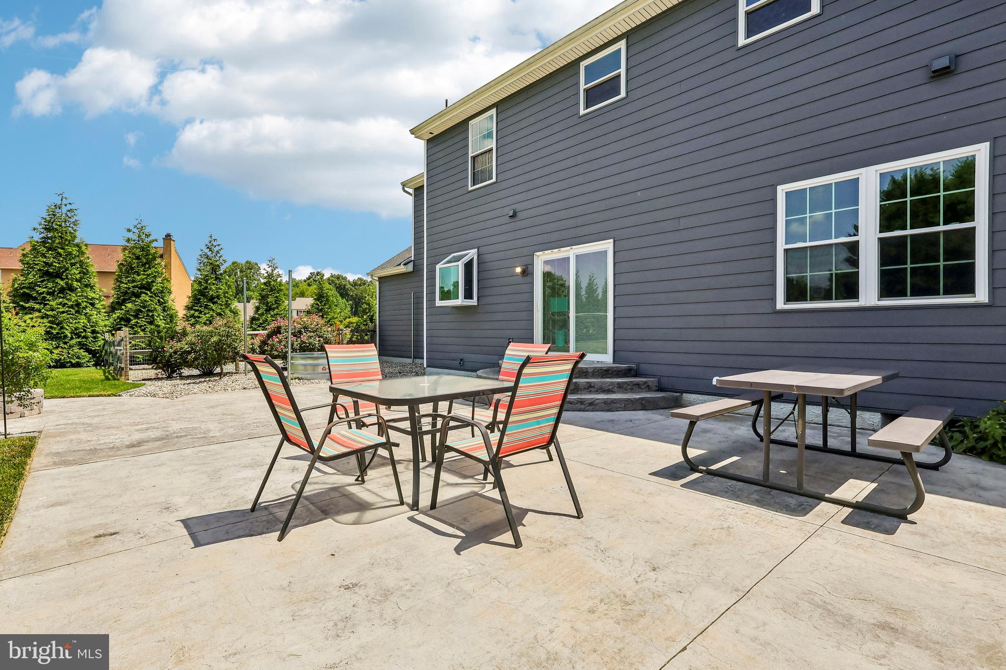 BARBS FARM - Residential