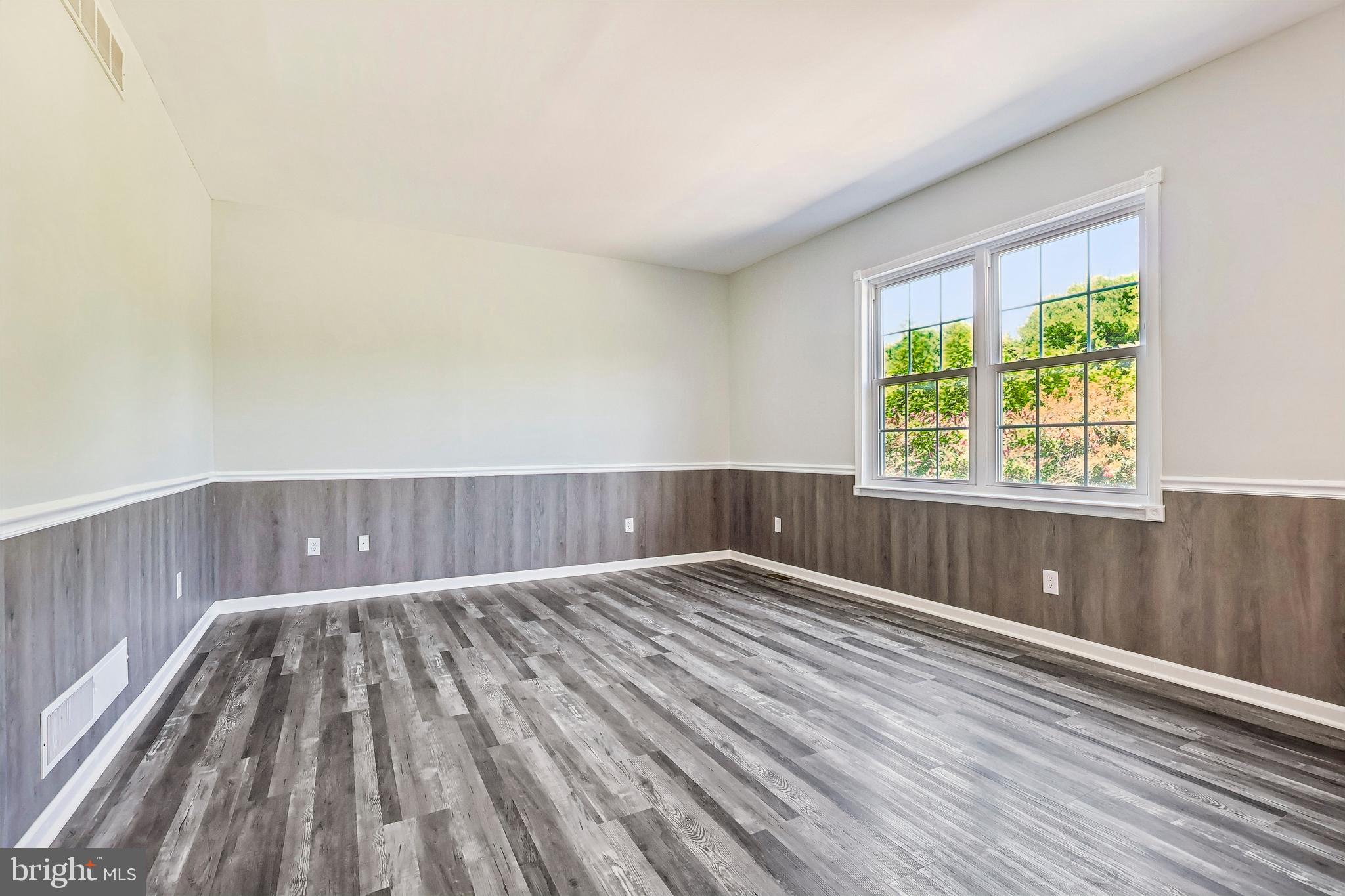 BARBS FARM - Residential
