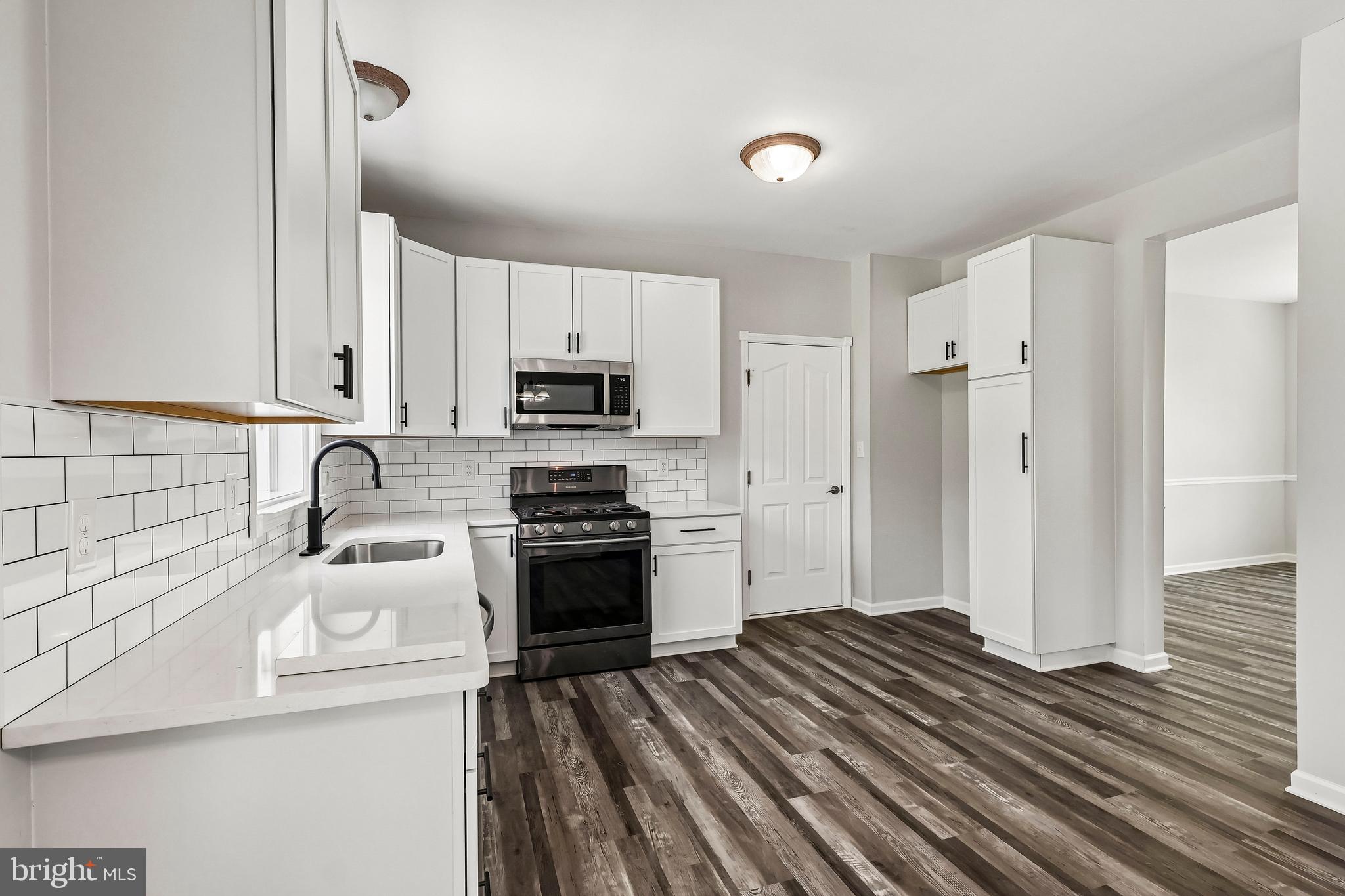 BARBS FARM - Residential