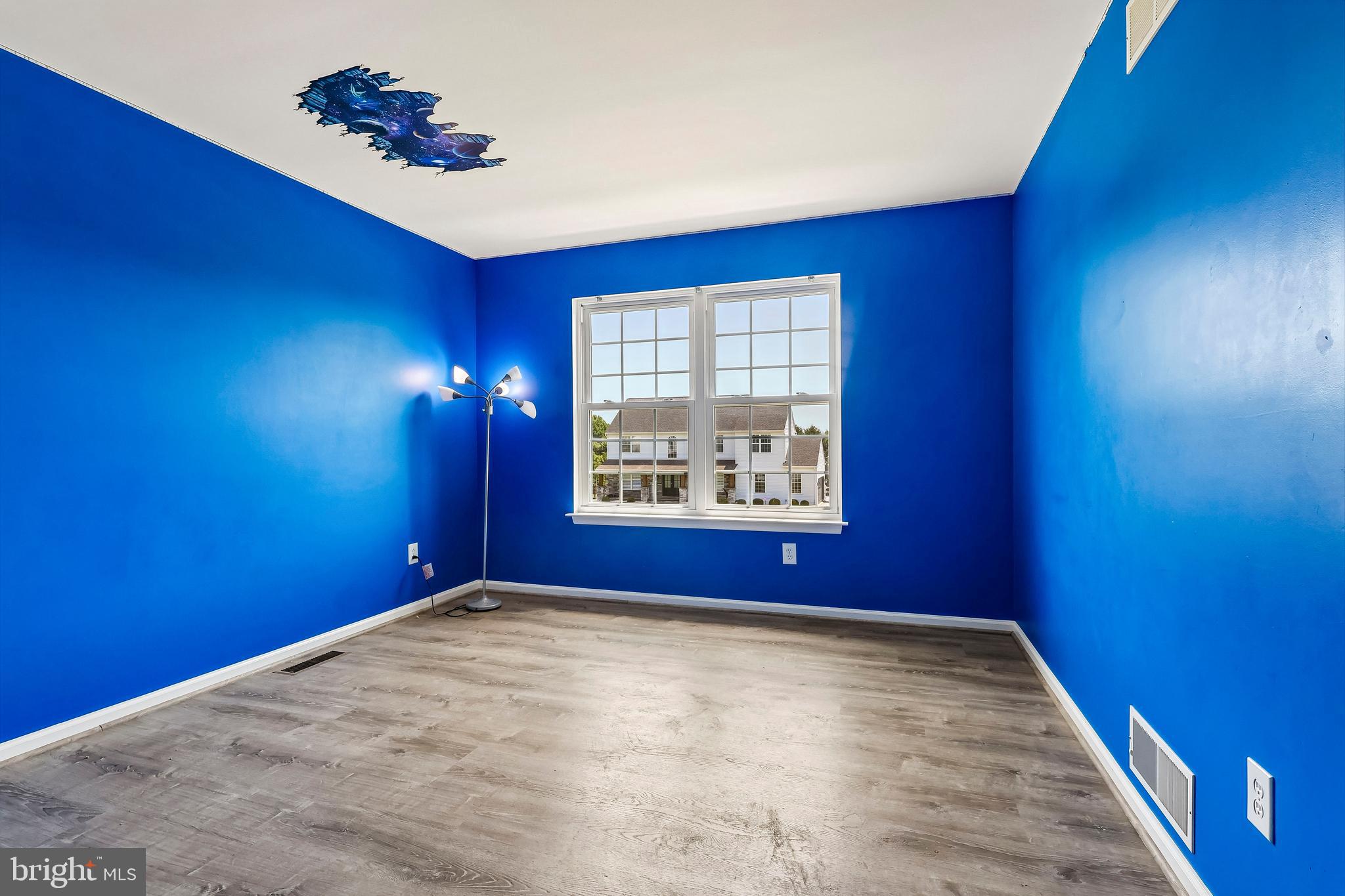 BARBS FARM - Residential