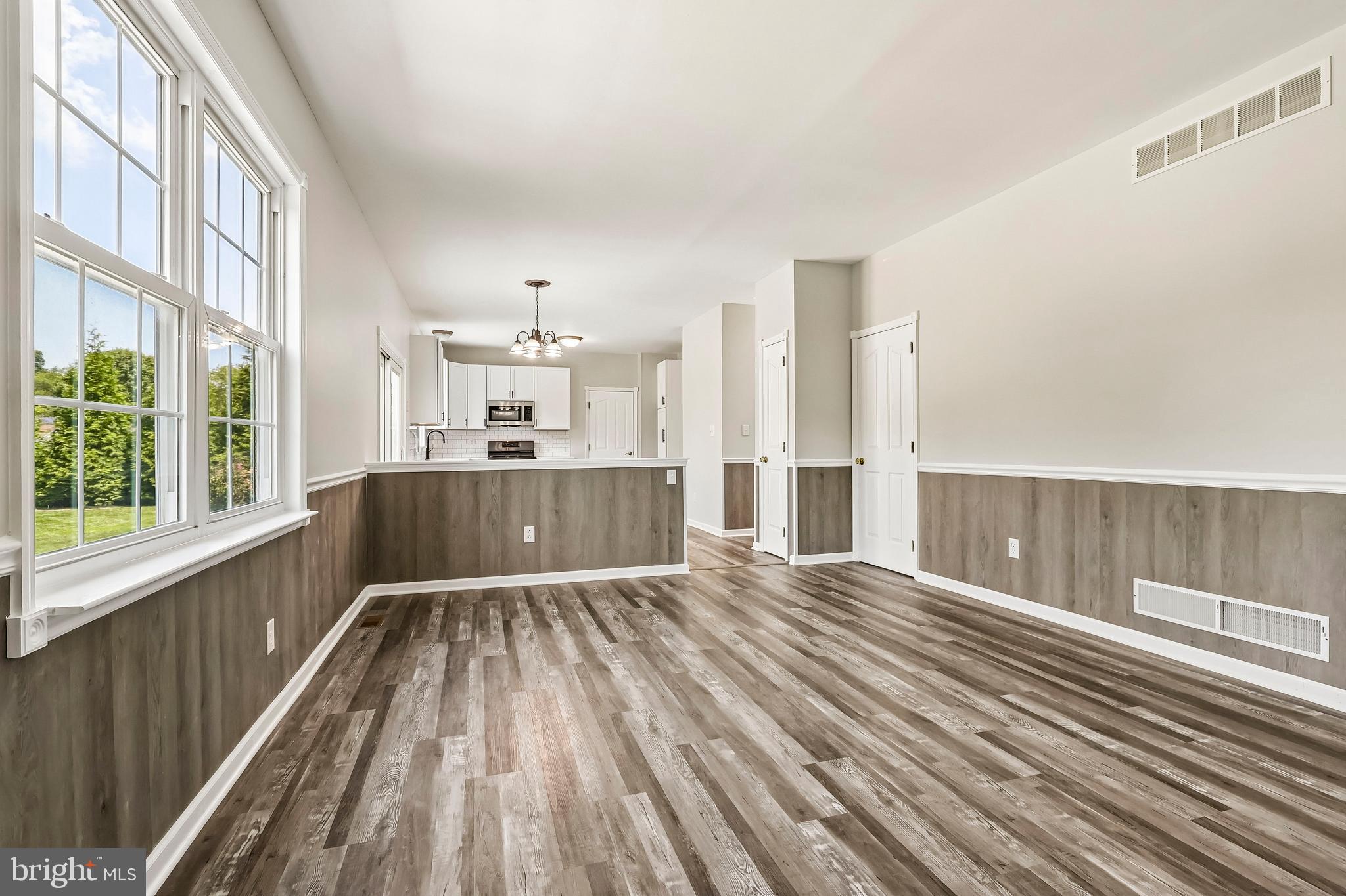 BARBS FARM - Residential