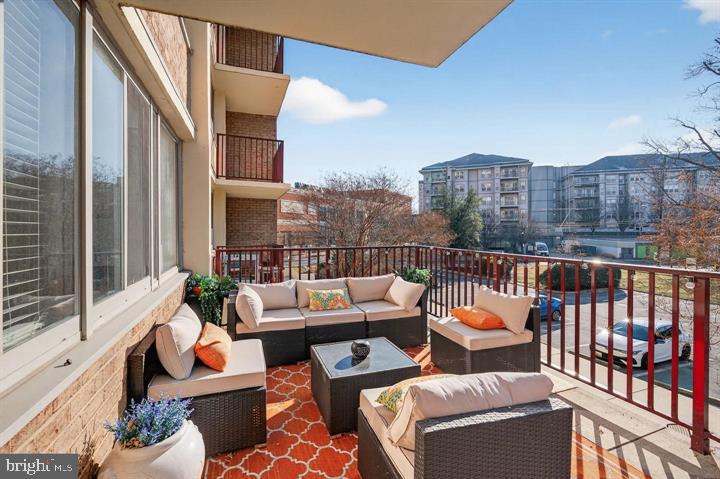 MICA AT SILVER SPRING METRO - Residential