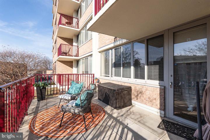 MICA AT SILVER SPRING METRO - Residential