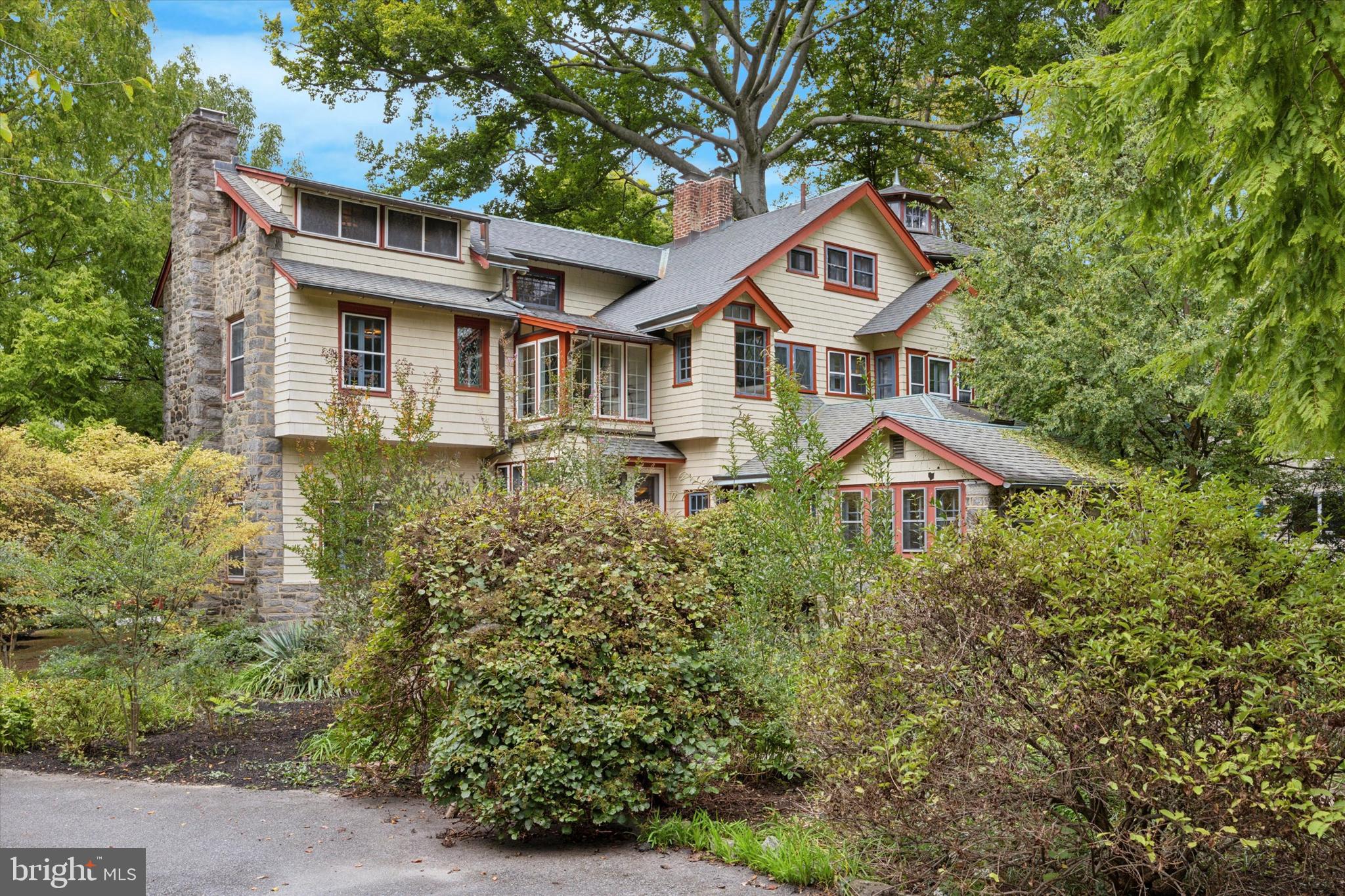 SWARTHMORE HILLS - Residential