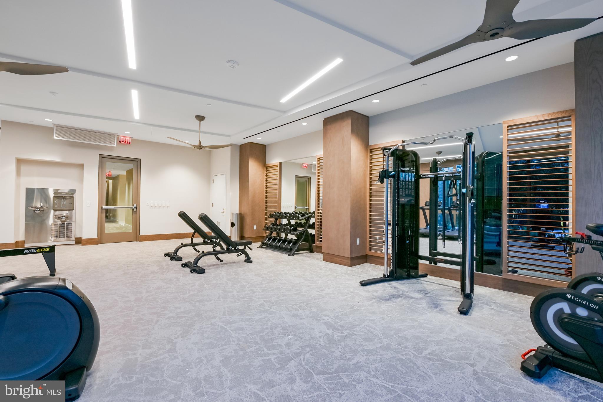 TYSONS CORNER - Residential