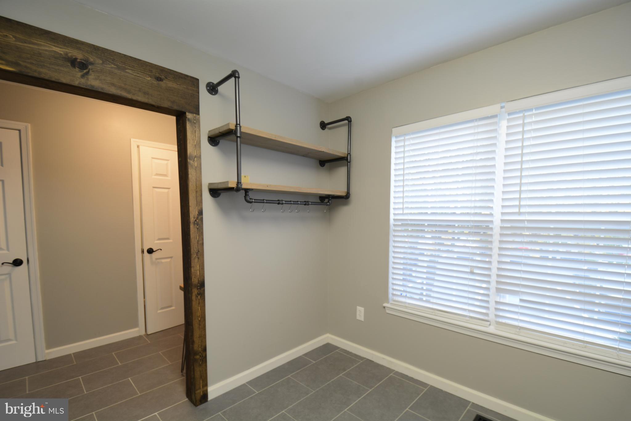 CLOPPERS MILL WEST - Residential