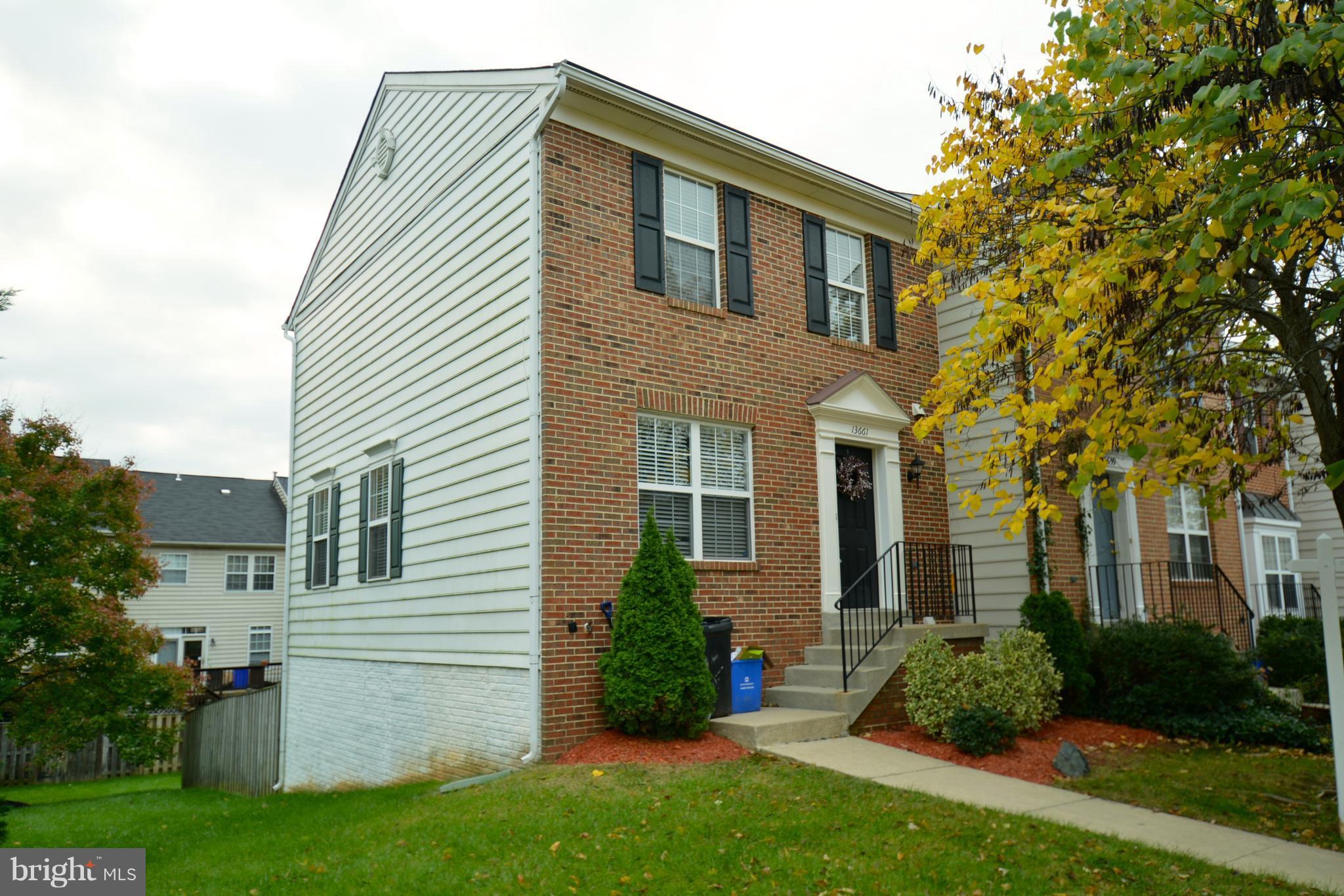 CUSTOM UPGRADES GALORE! FRESH PAINT, BEAUTIFUL HARDWOOD FLOORS, KITCHEN FEATURES NEW CABINETS,BACKSPLASH, TILE FLOOR AND GRANITE COUNTERTOPS. ALL BATHROOMS UPDATED WITH CABINETS,FLOORING,LIGHTING , FIXTURES AND MIRRORS. NEW CARPET. NEW WINDOW TRIM. NEST LEARNING THERMOSTAT, 2016 HEAT PUMP, 2010 HOT WATER HEATER ! A MUST SEE!!