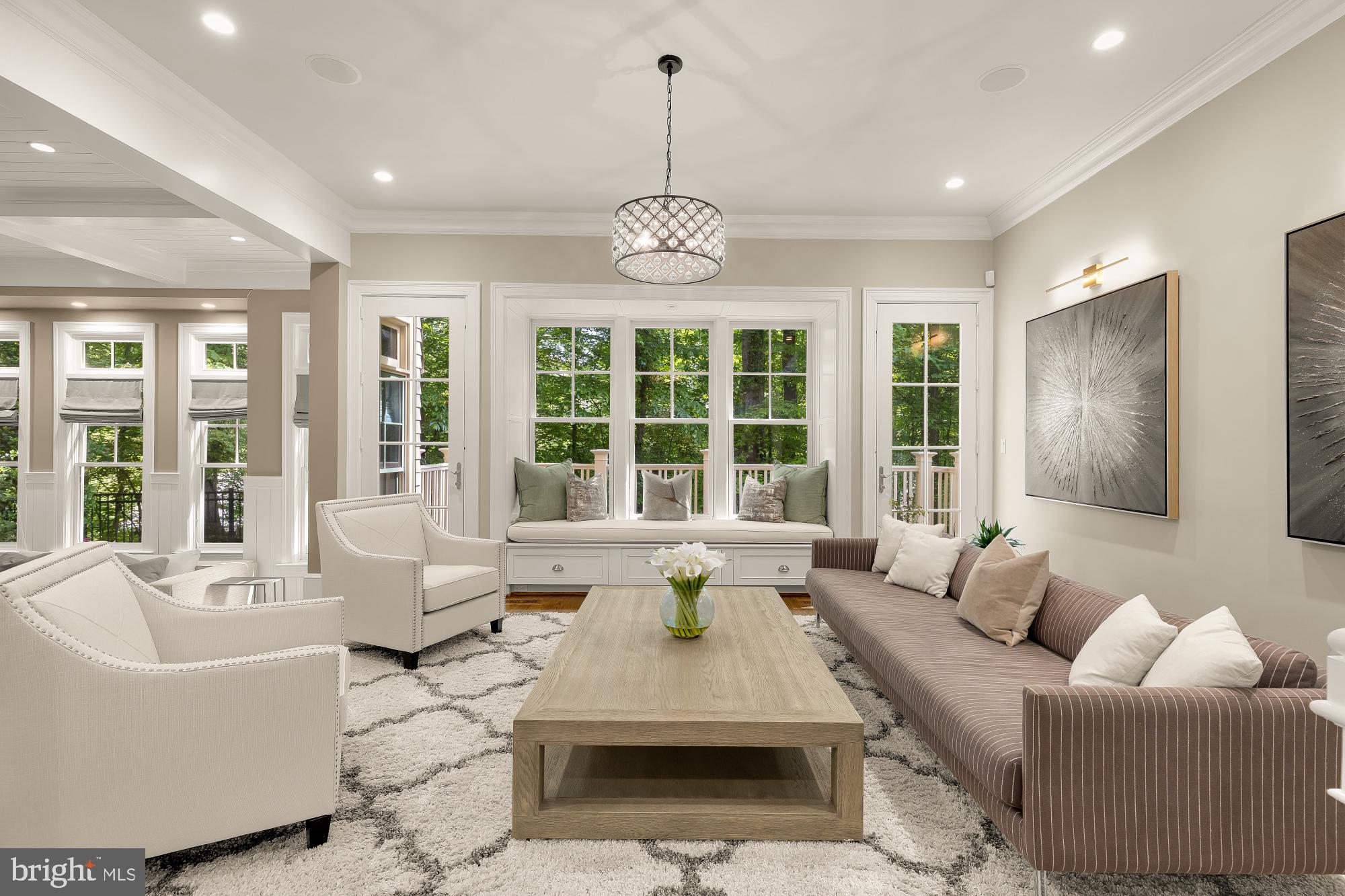 BRADLEY HILLS GROVE - Residential