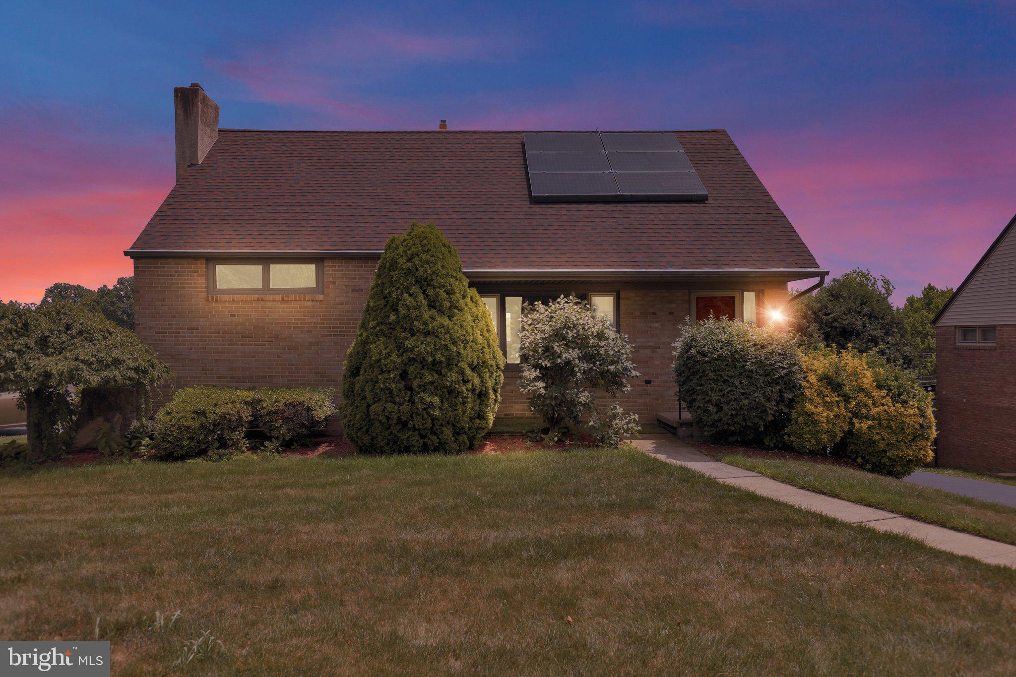 CRESTWOOD - Residential