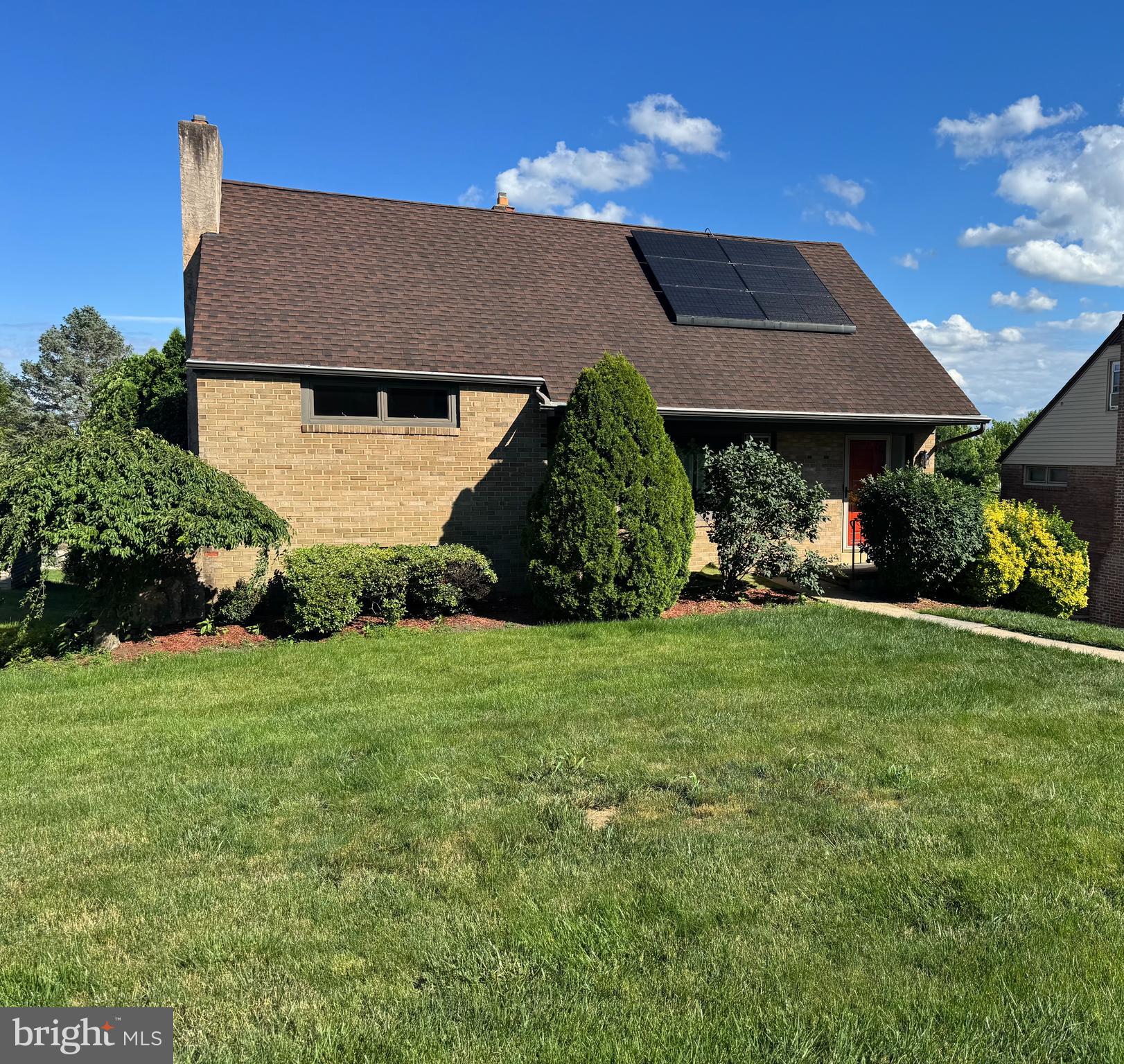 CRESTWOOD - Residential