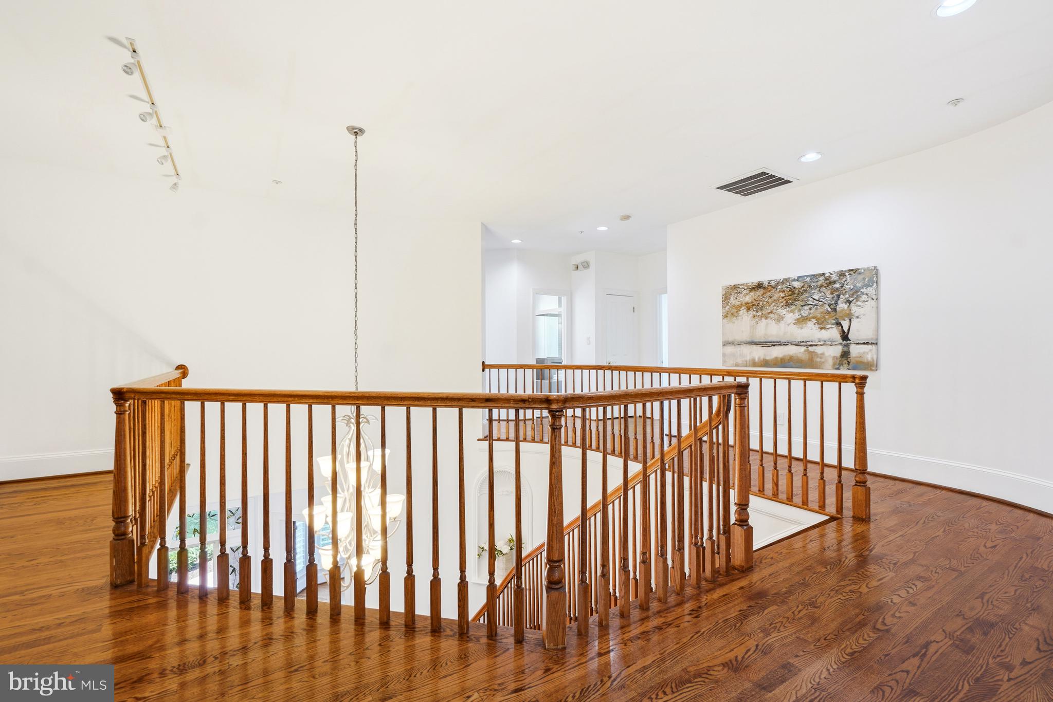 POTOMAC CREST - Residential