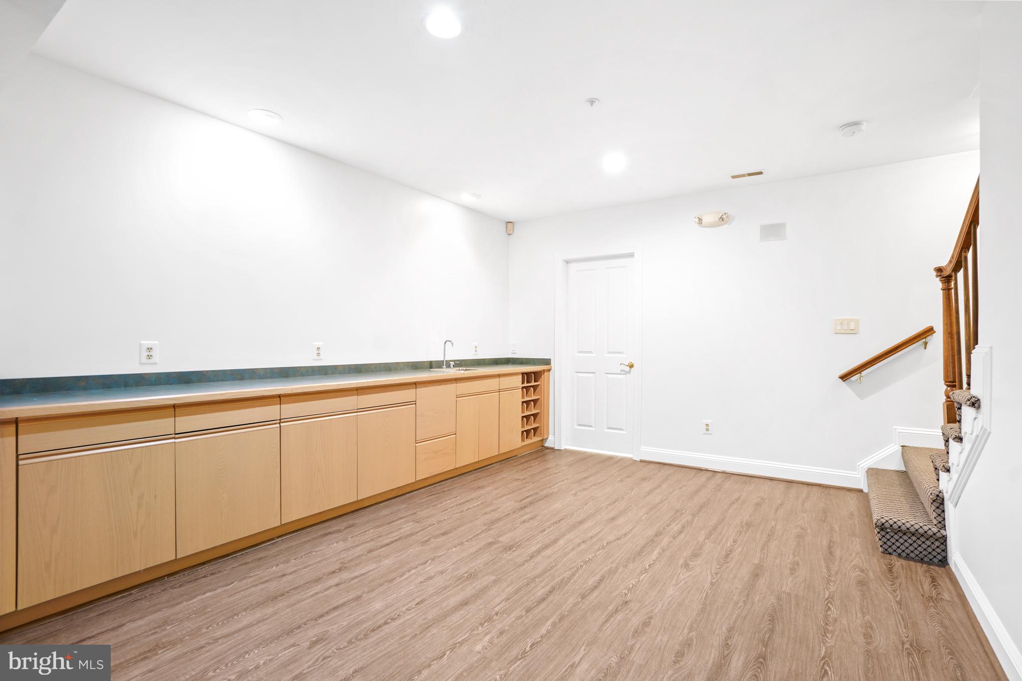 POTOMAC CREST - Residential