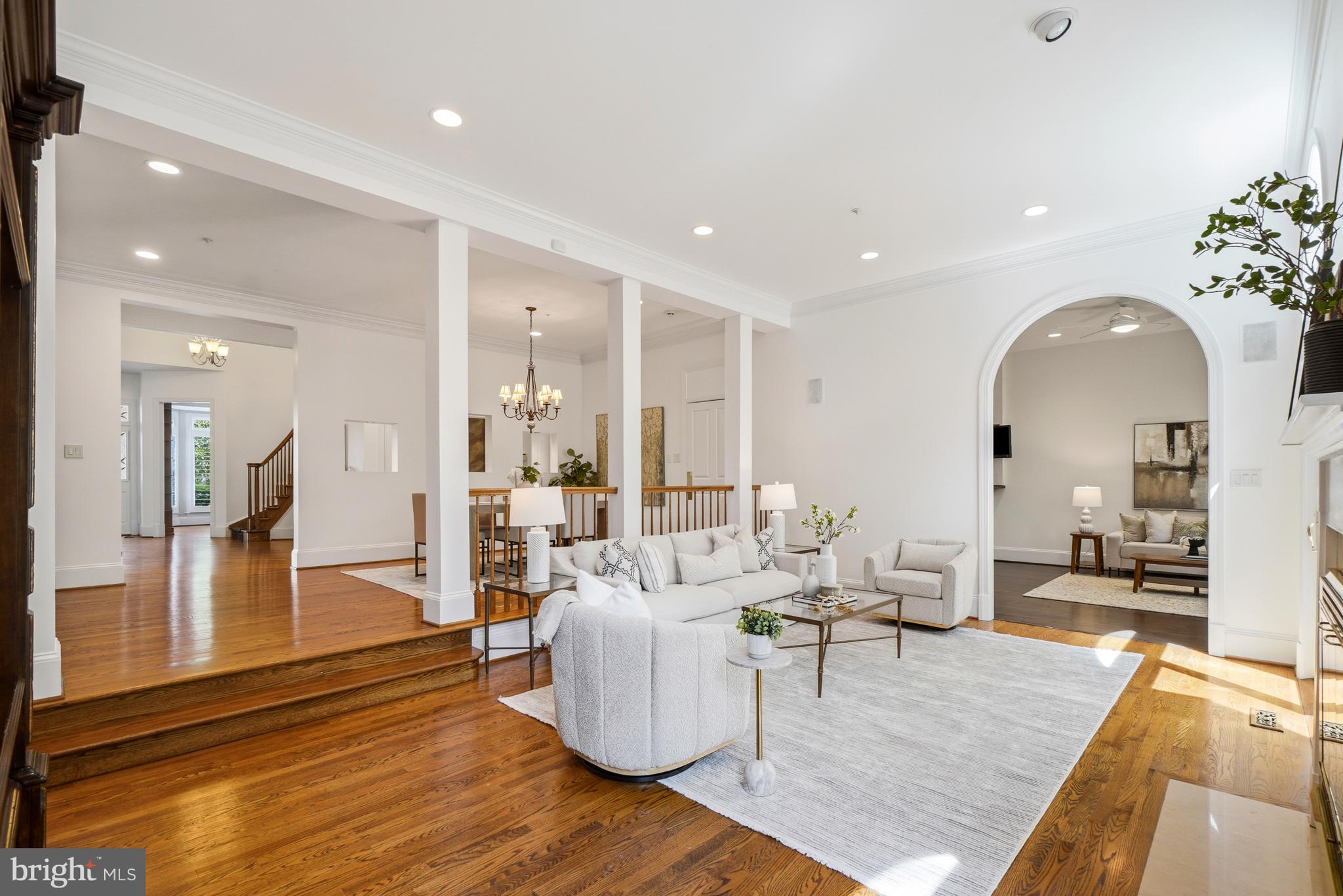 POTOMAC CREST - Residential