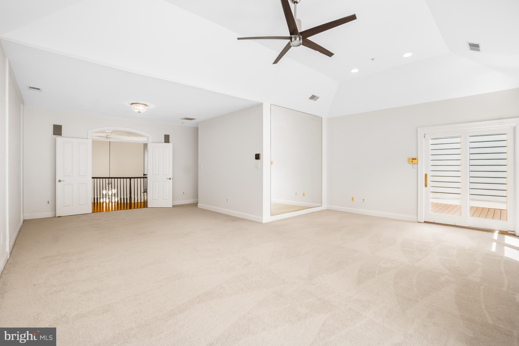 POTOMAC CREST - Residential