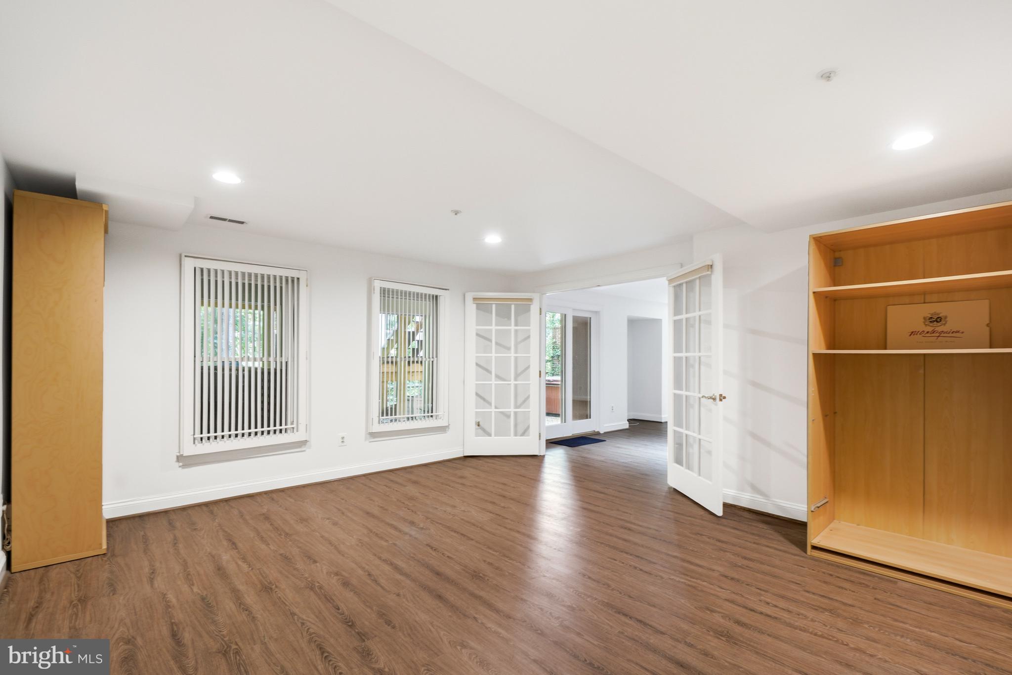 POTOMAC CREST - Residential