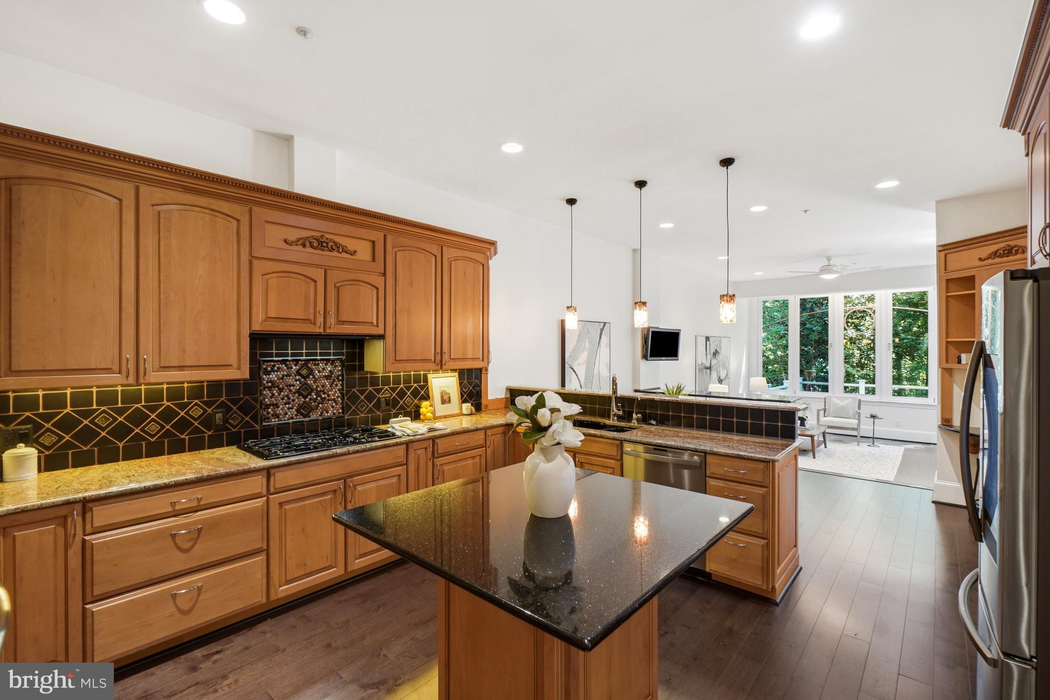 POTOMAC CREST - Residential