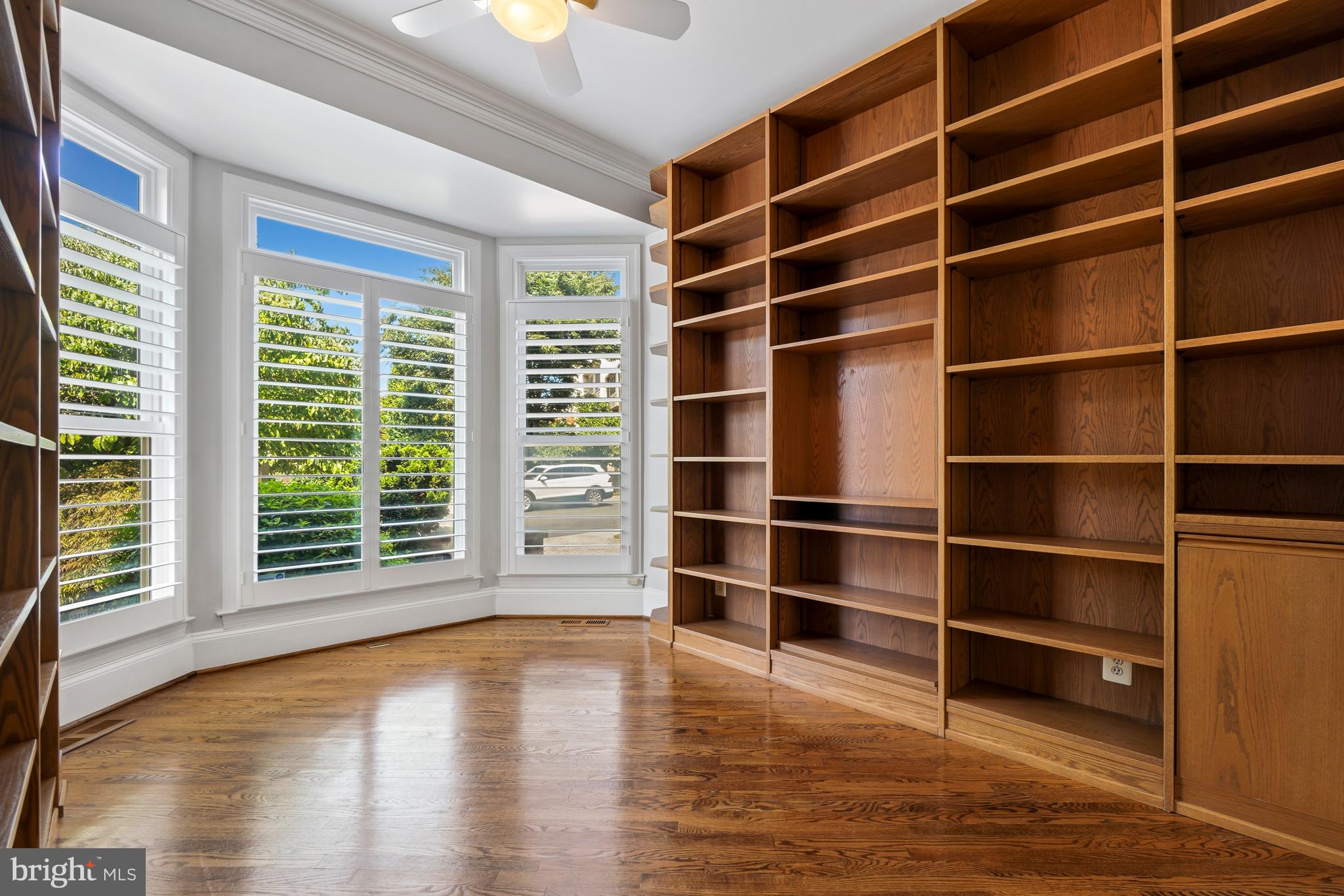 POTOMAC CREST - Residential