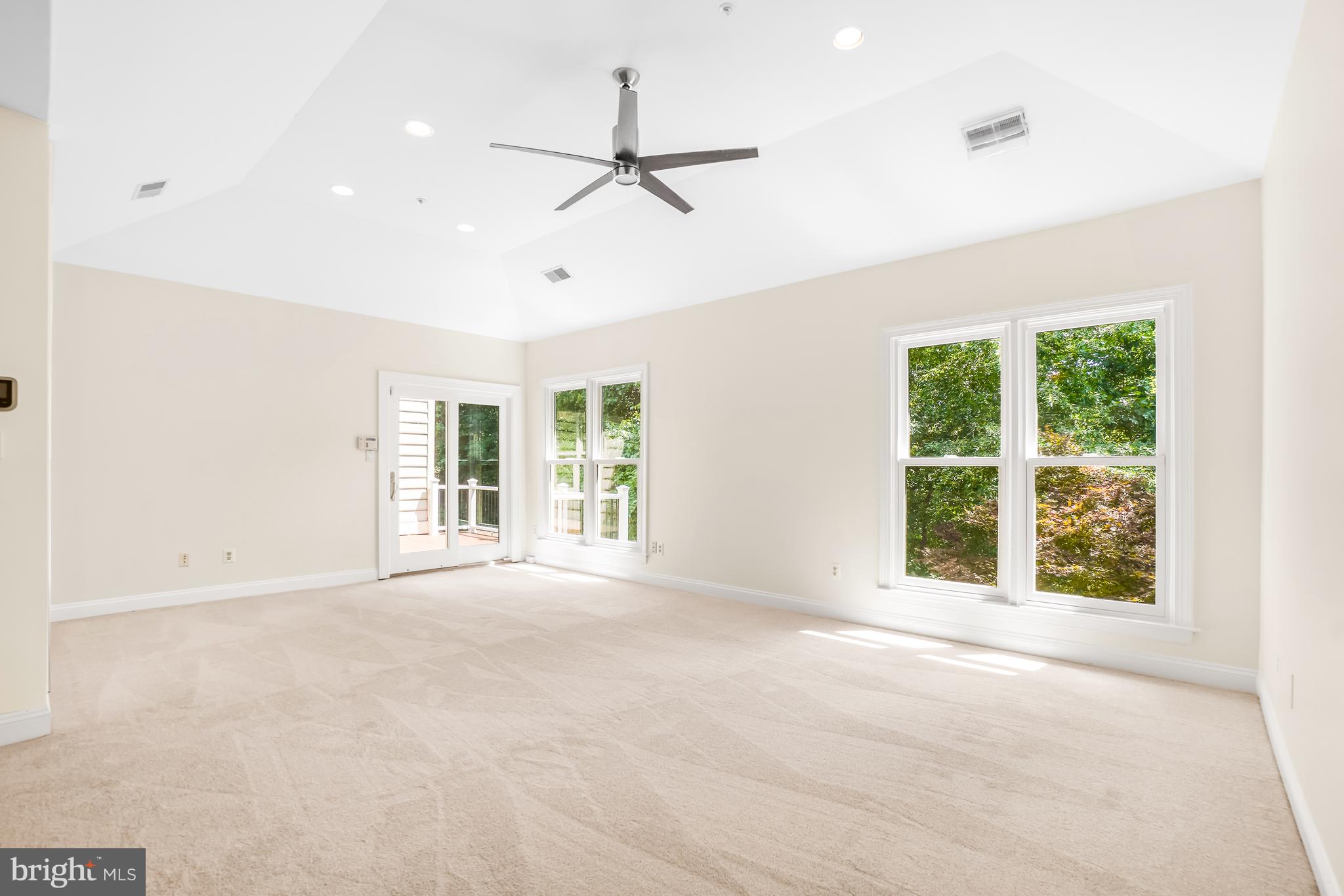POTOMAC CREST - Residential