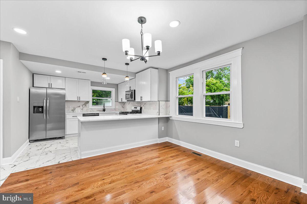 YEADON - Residential
