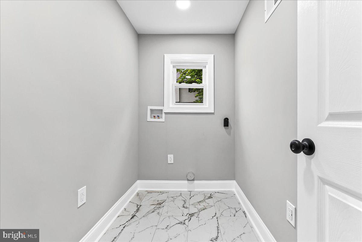 YEADON - Residential
