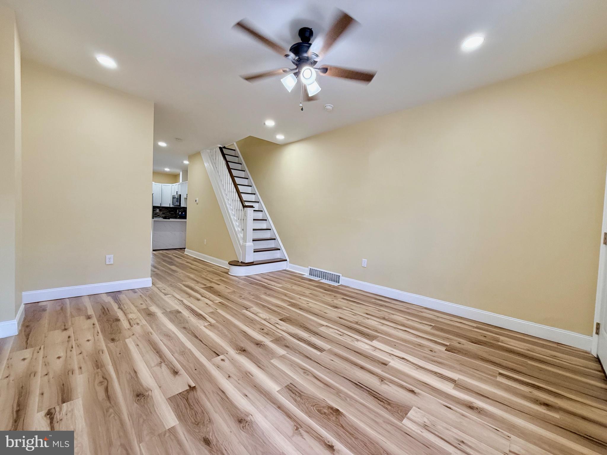 SOUTHERN READING - Residential