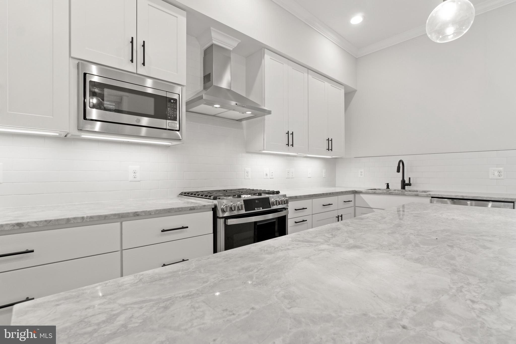 BUTCHERS HILL - Residential