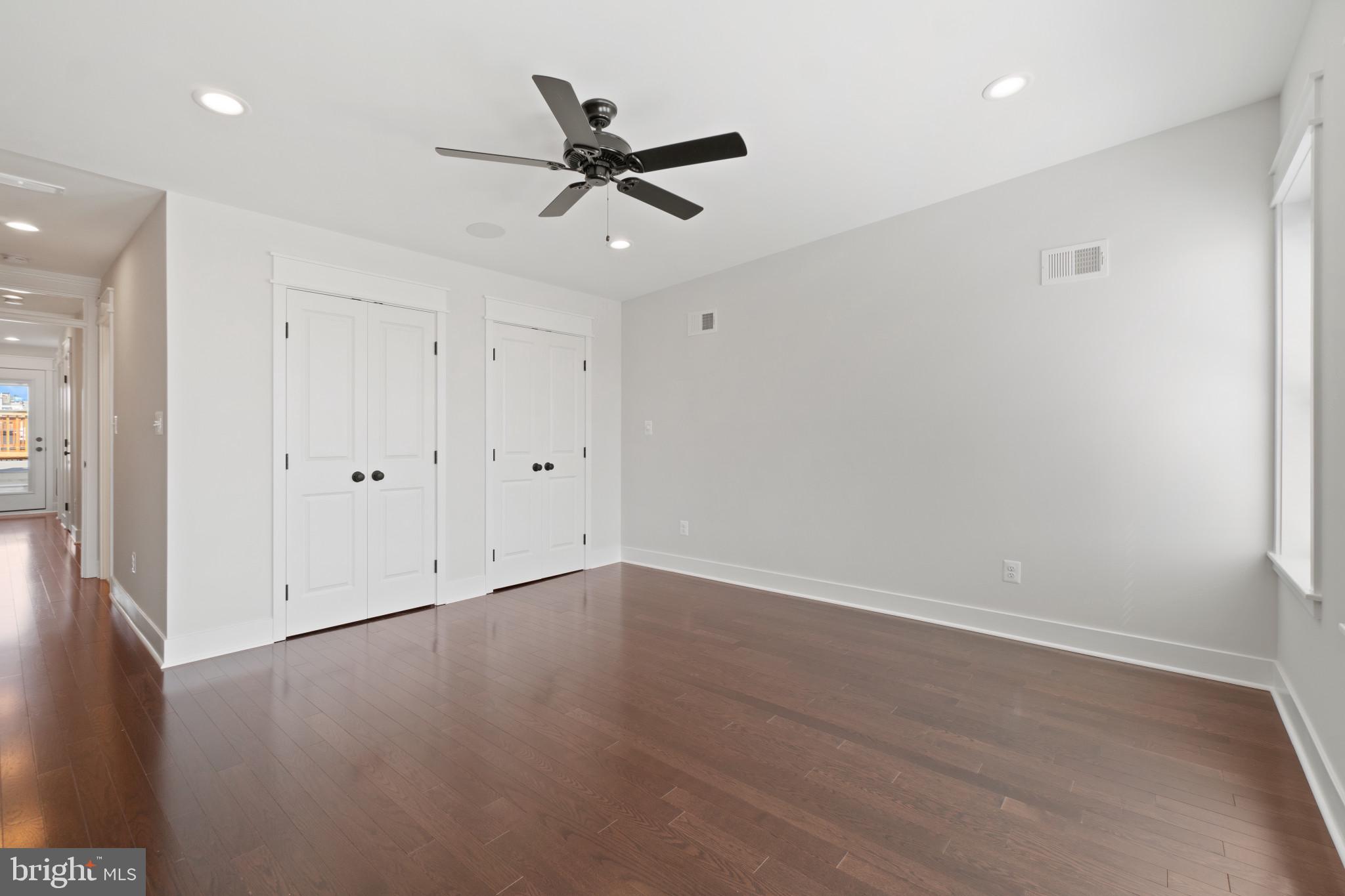 BUTCHERS HILL - Residential