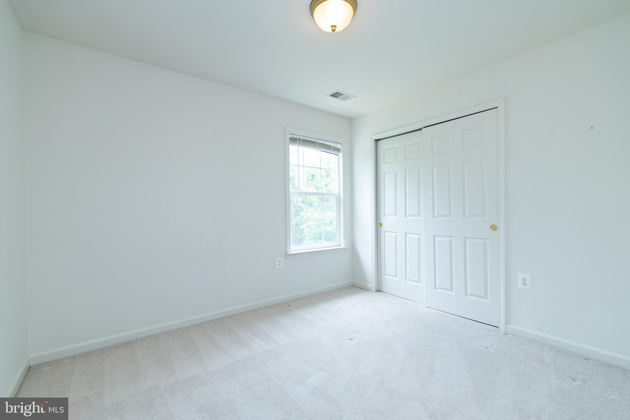 MEADOW BRANCH SOUTH - Residential