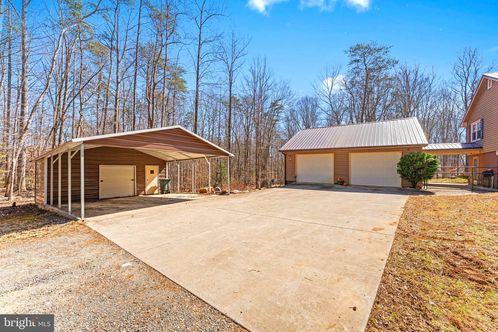 WEST JEFFERSON - Residential