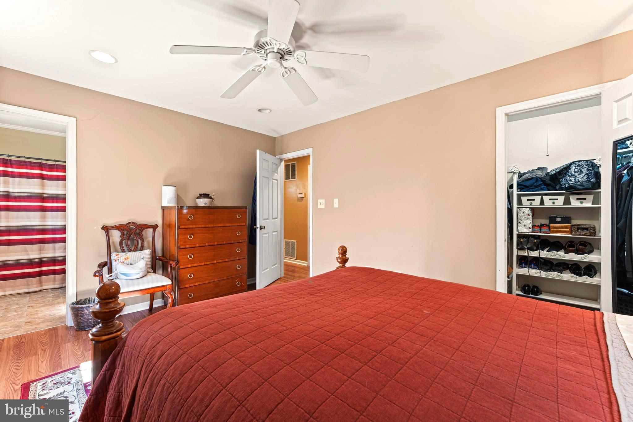 WEST JEFFERSON - Residential