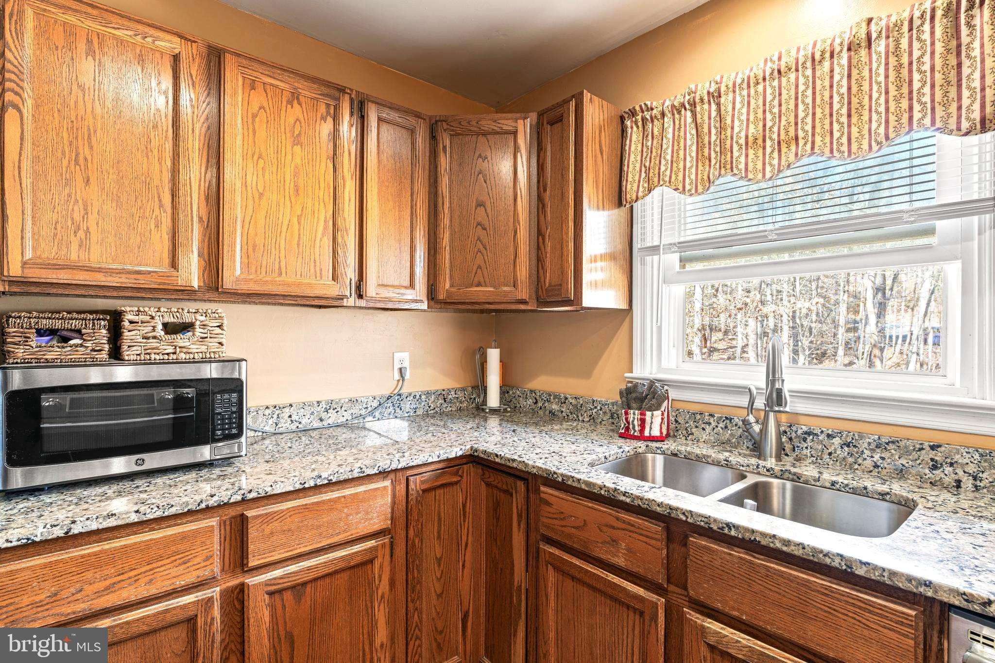 WEST JEFFERSON - Residential
