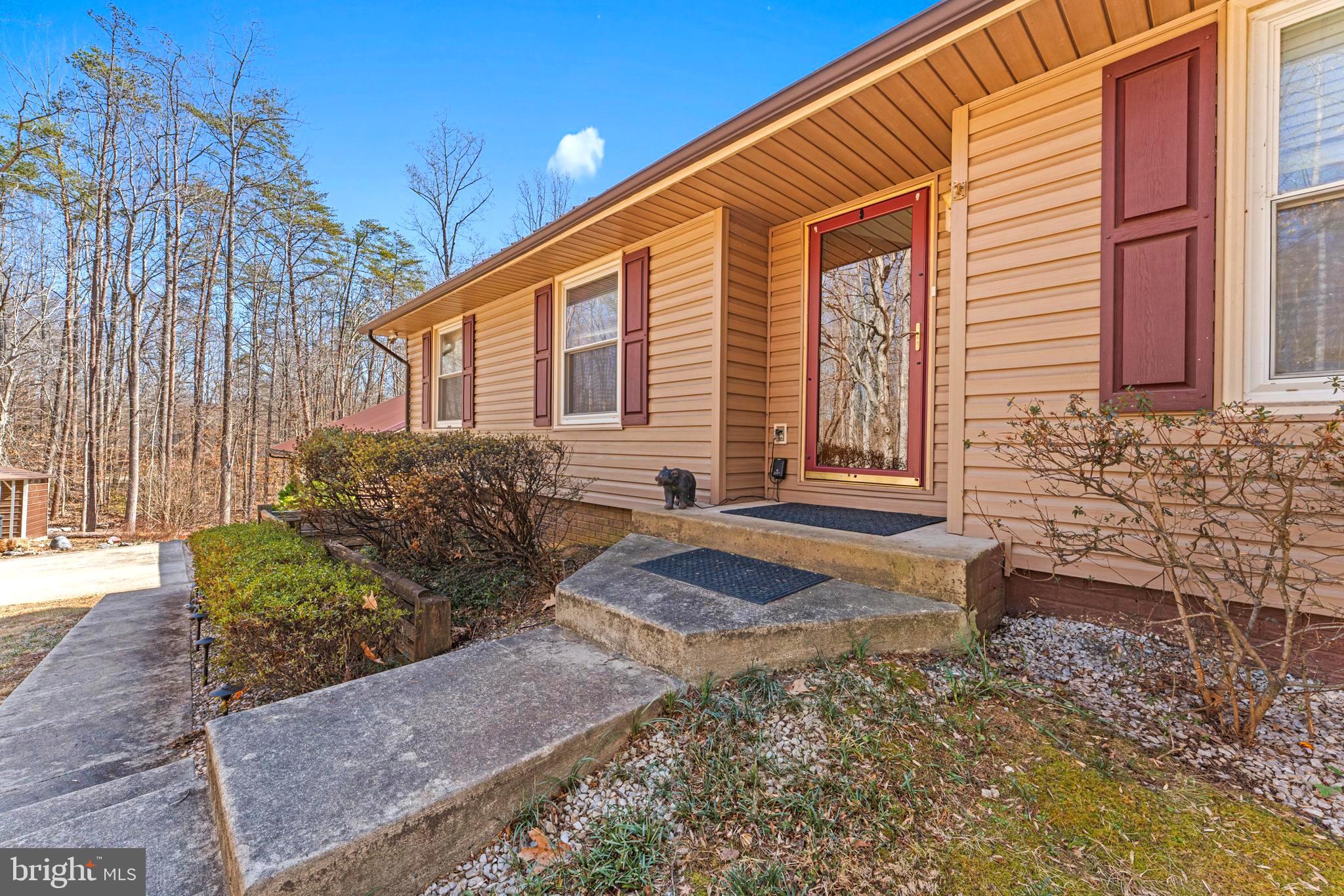 WEST JEFFERSON - Residential