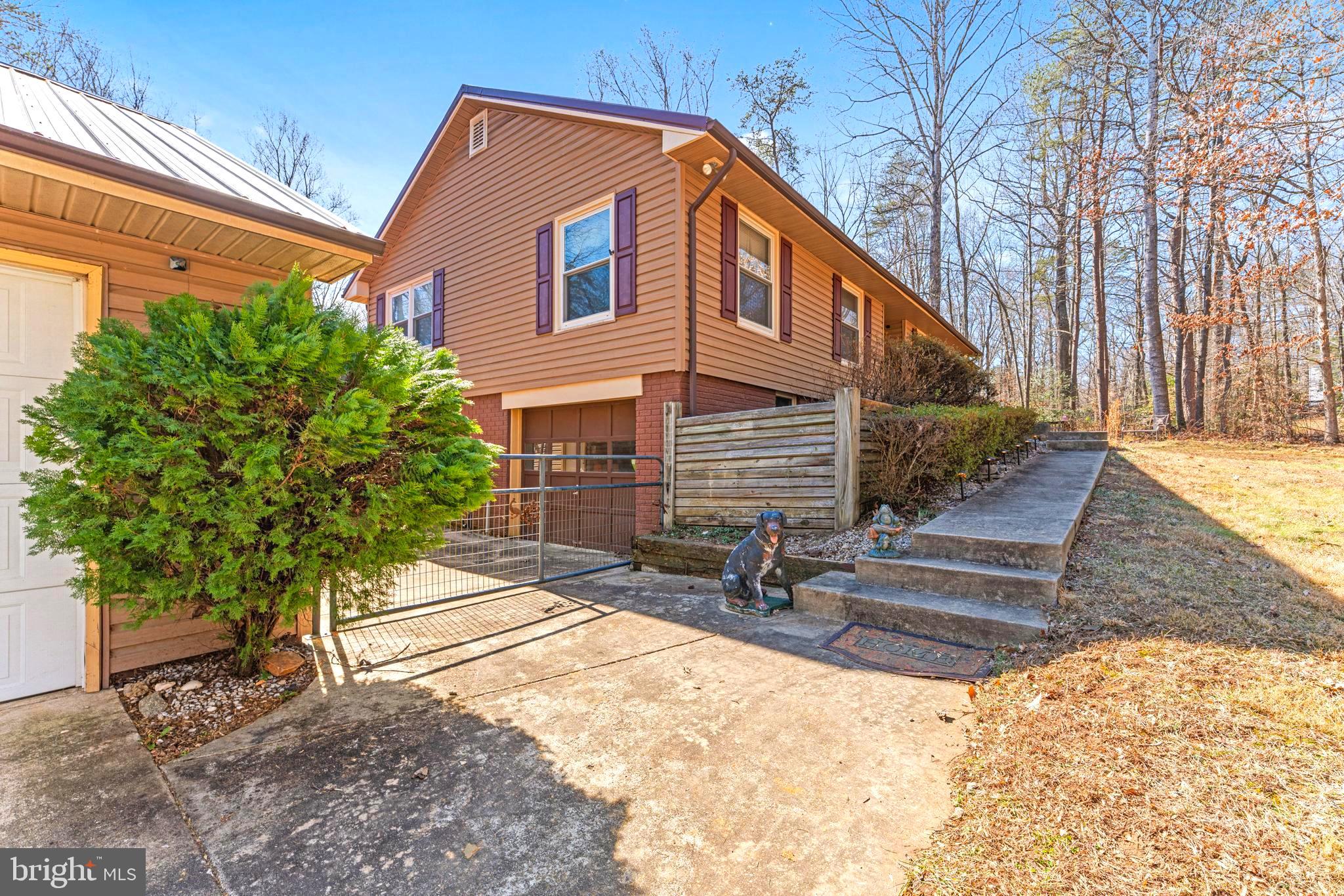 WEST JEFFERSON - Residential