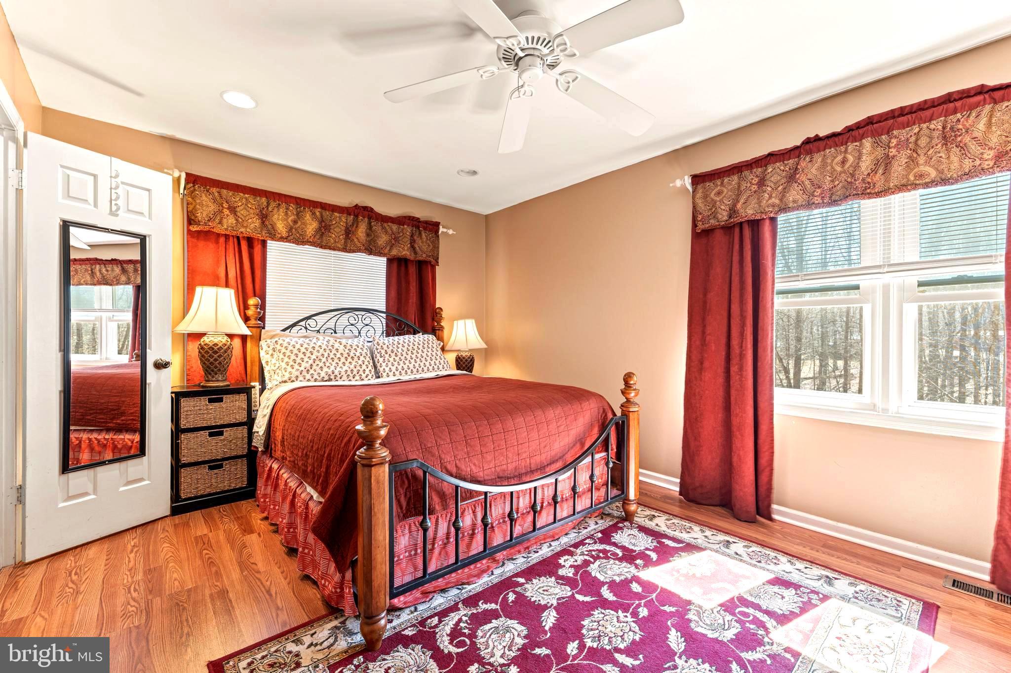 WEST JEFFERSON - Residential