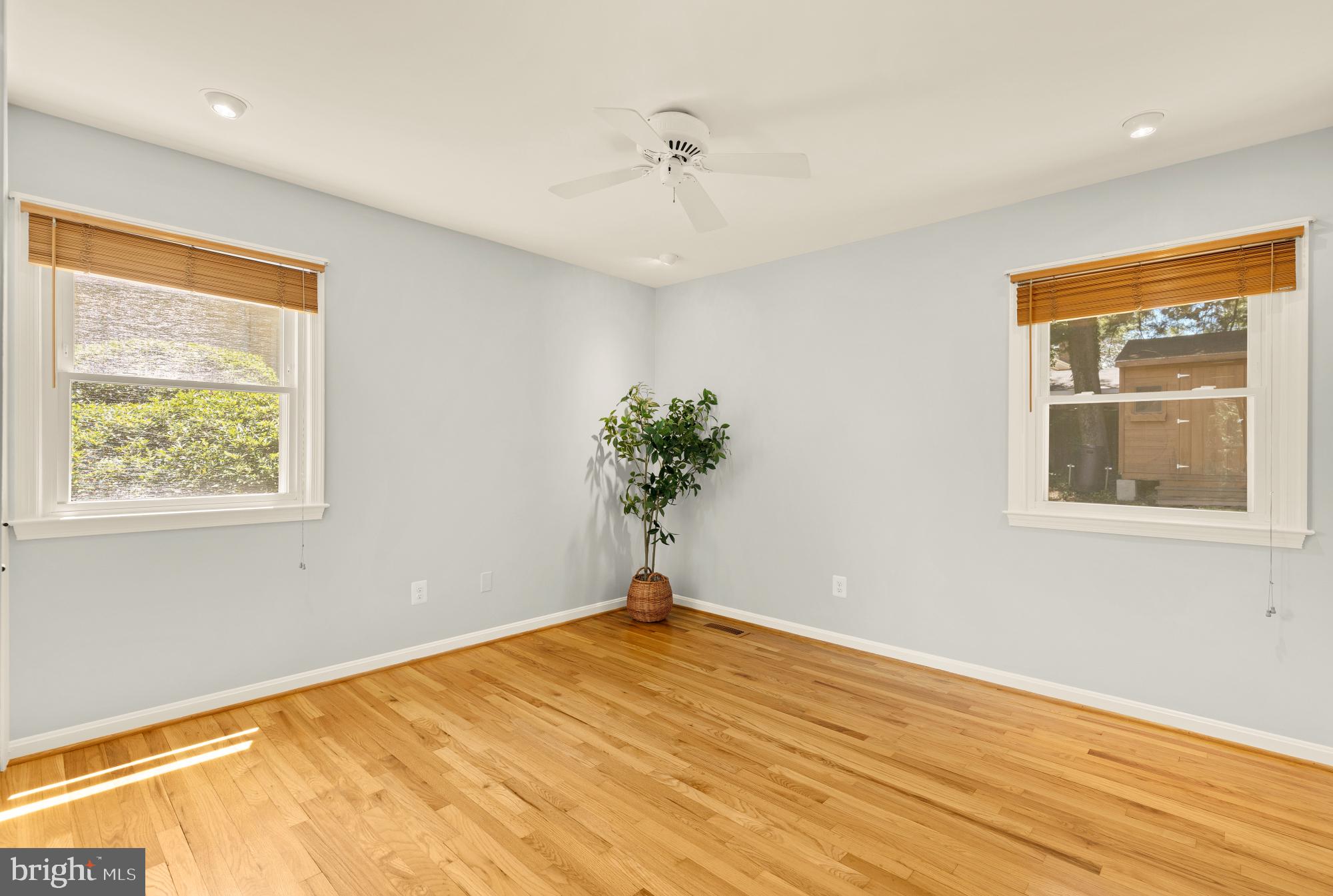 OAK HILL - Residential