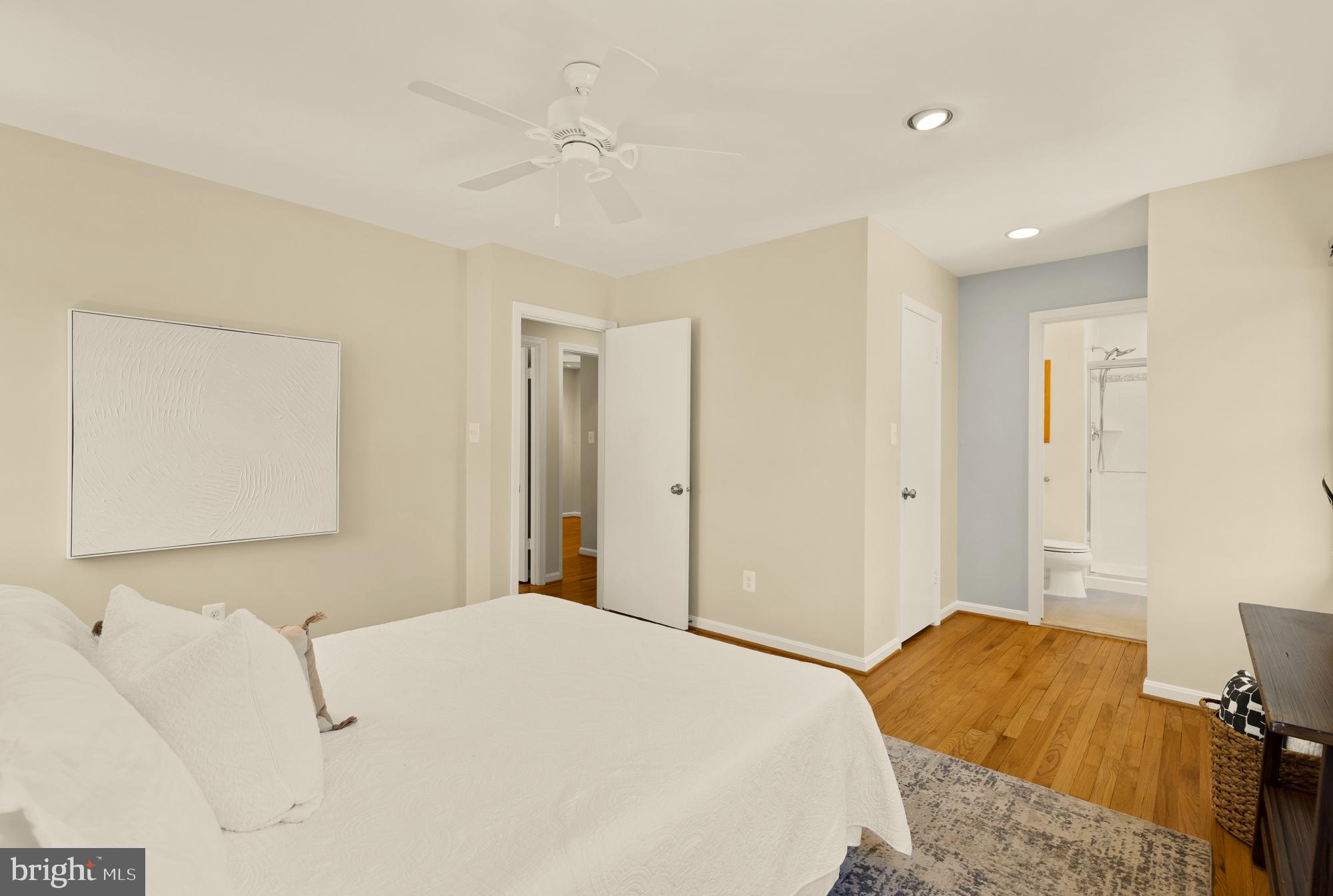 OAK HILL - Residential