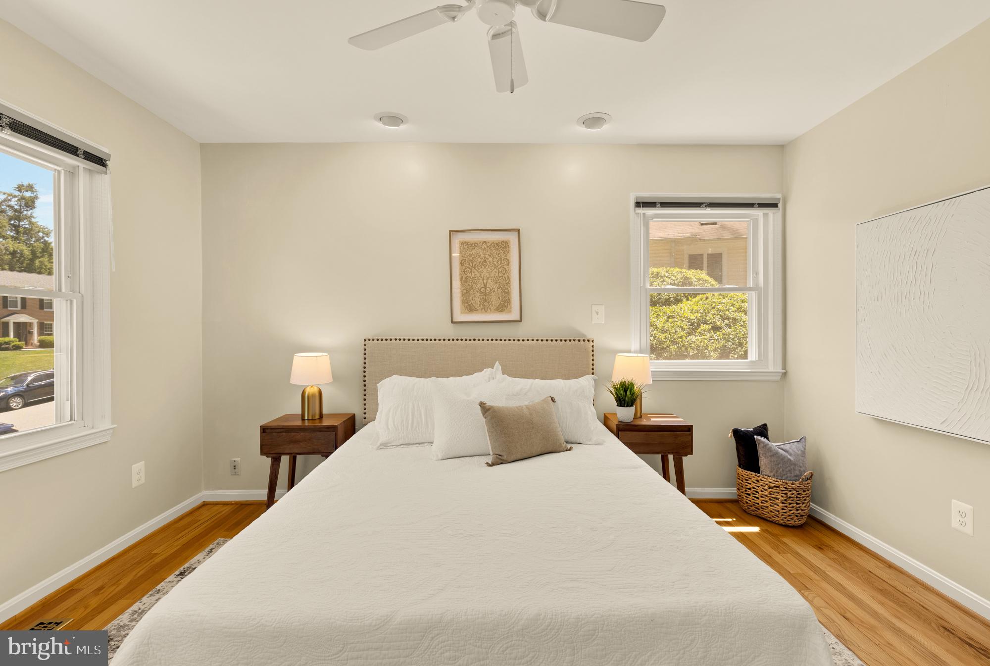 OAK HILL - Residential