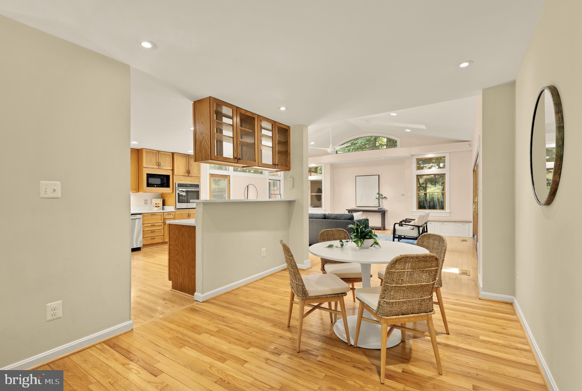 OAK HILL - Residential