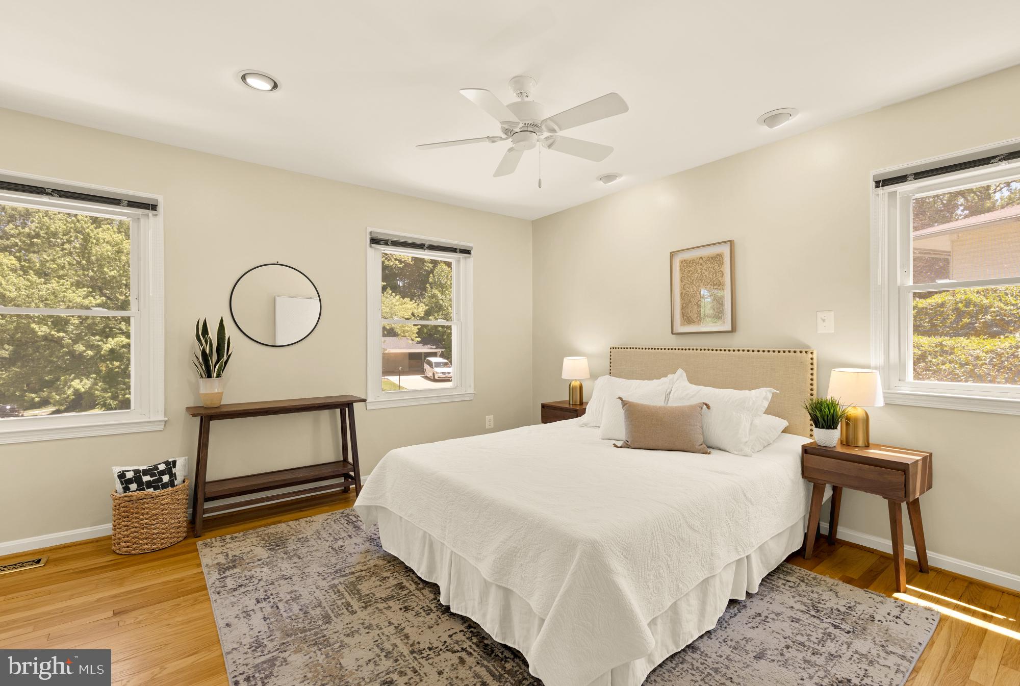 OAK HILL - Residential