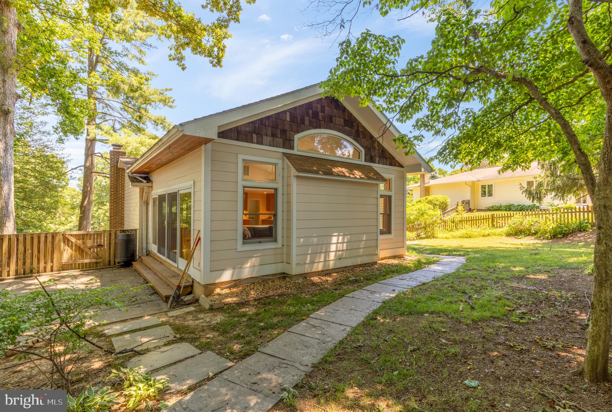 OAK HILL - Residential