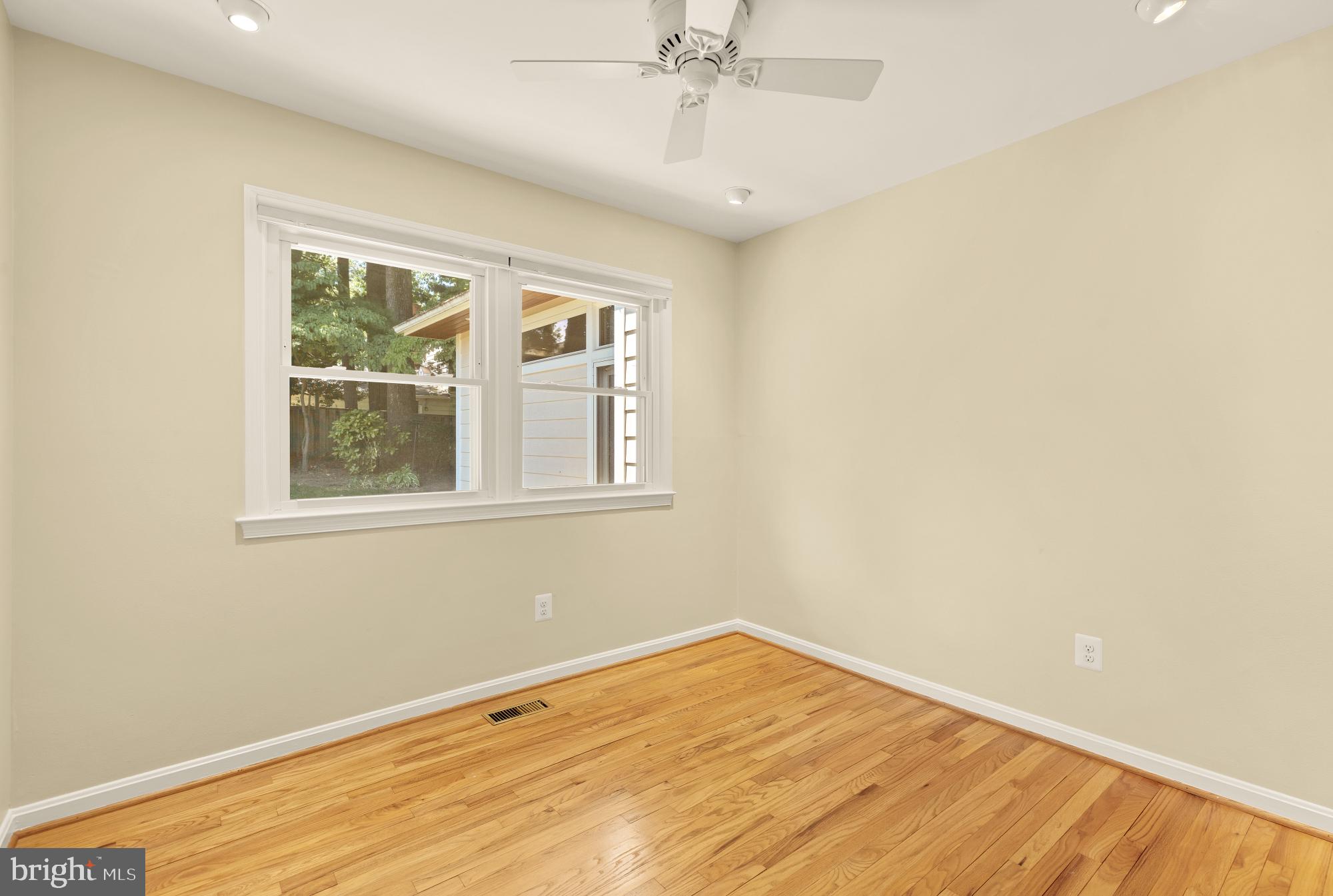 OAK HILL - Residential