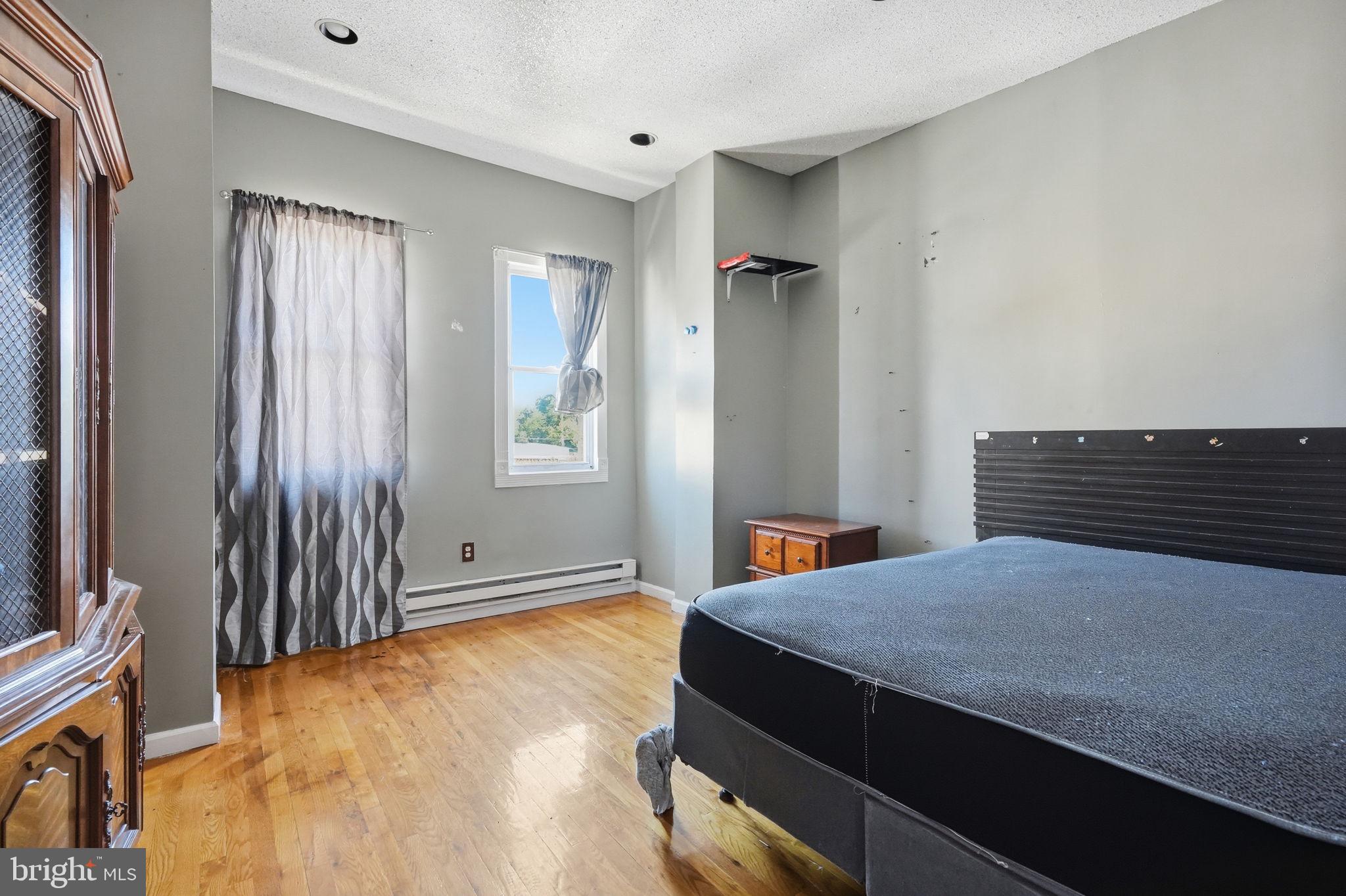 COBBS CREEK - Residential