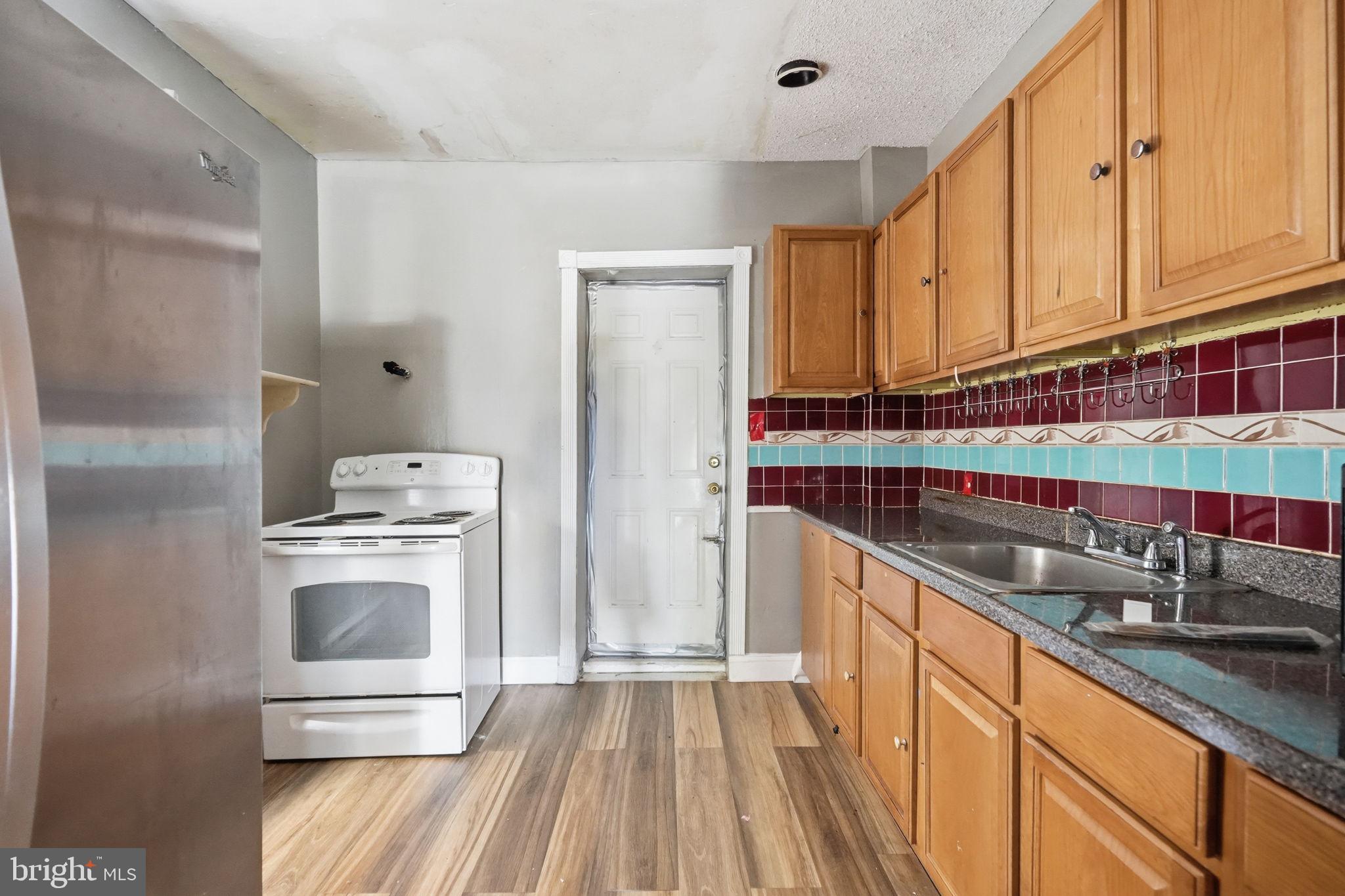 COBBS CREEK - Residential