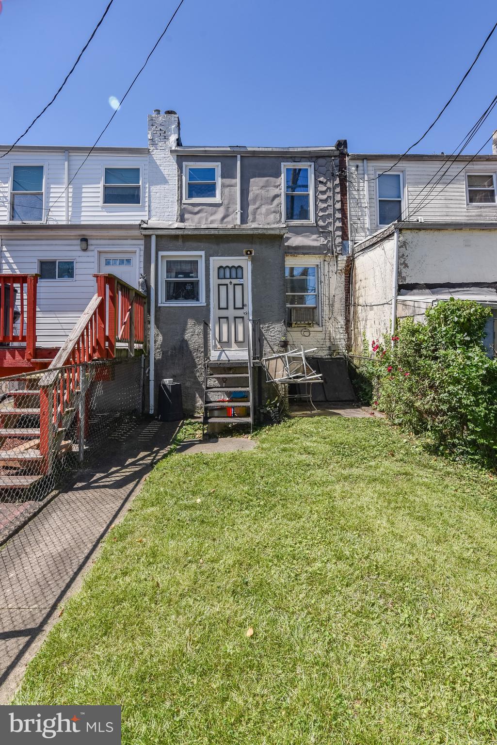 EAST BALTIMORE MIDWAY - Residential