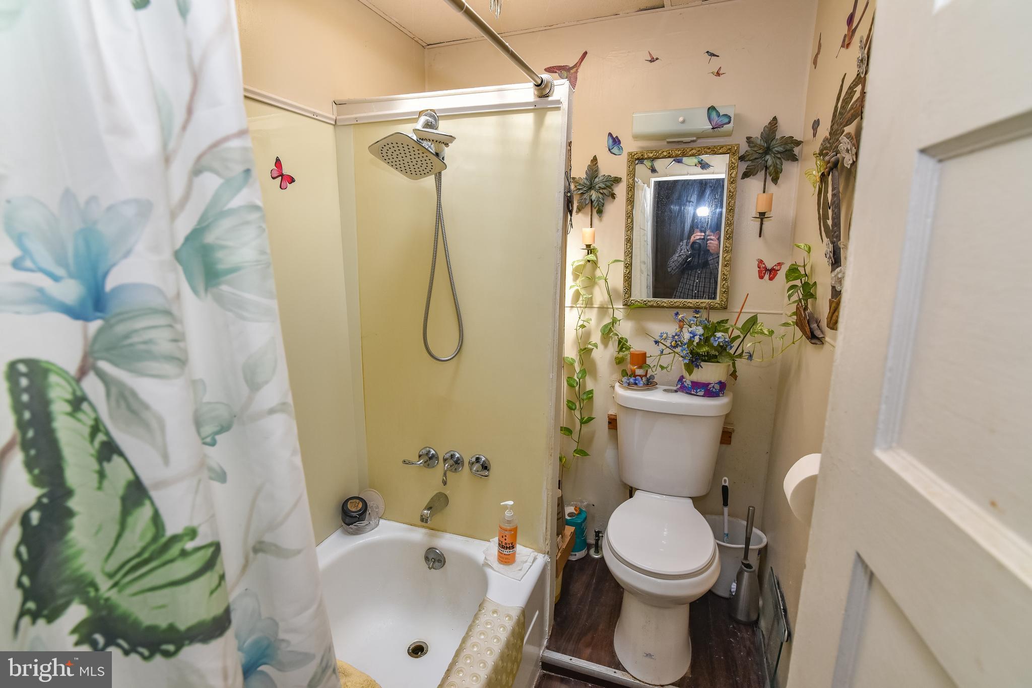 EAST BALTIMORE MIDWAY - Residential