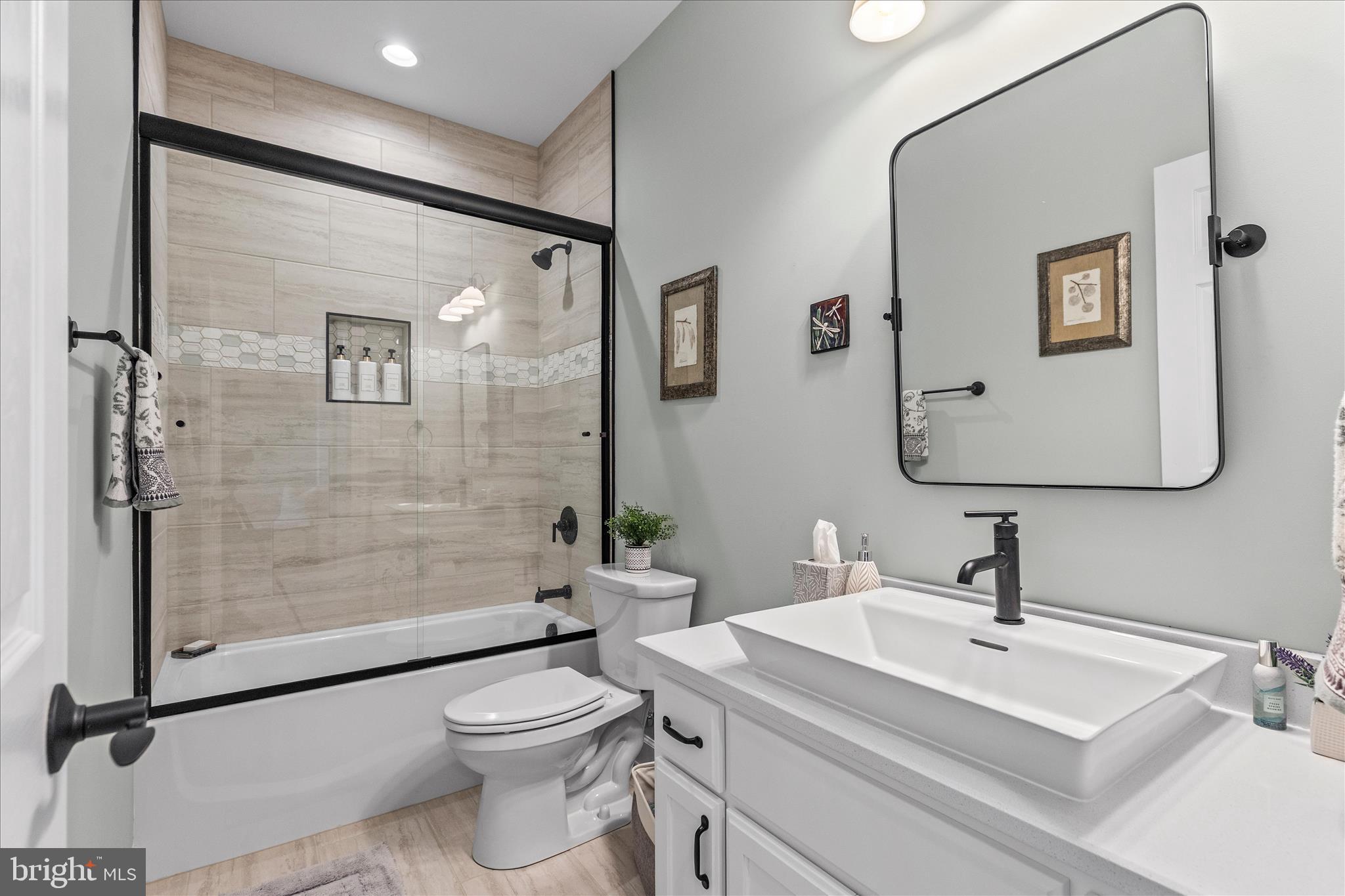 PENN NATIONAL - Residential