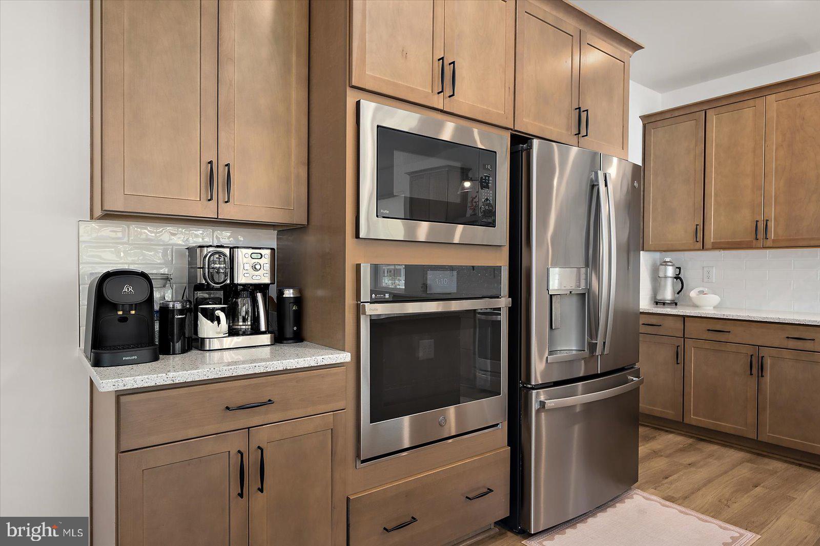 LIBERTY WEST - Residential