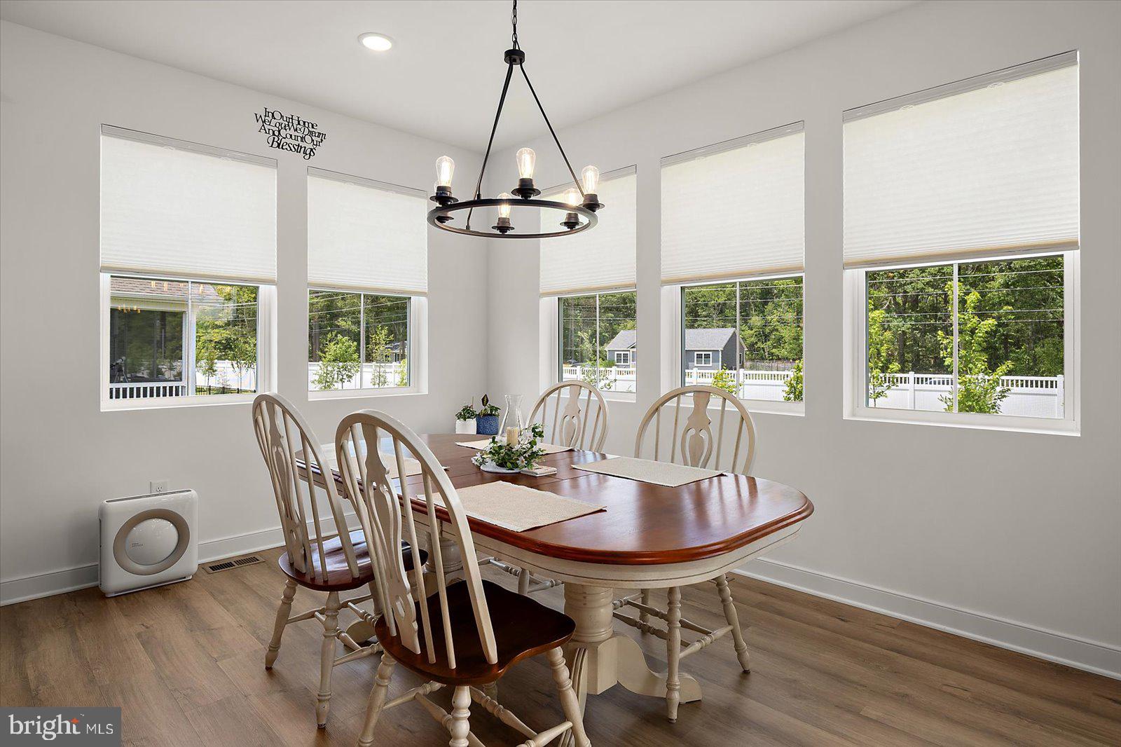 LIBERTY WEST - Residential